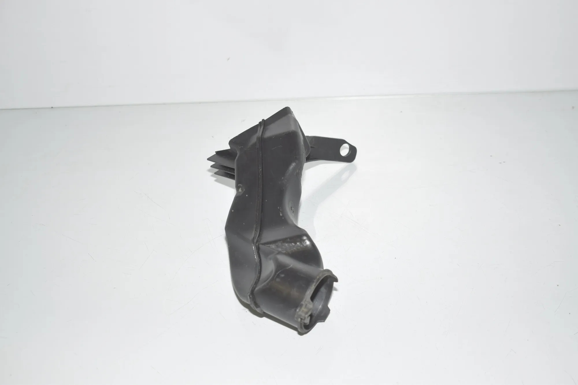 Air Intake Duct Part – OEM 7453943 · BMW 1 (F40) (2019 - -) (F40)118d 2020 – 3
