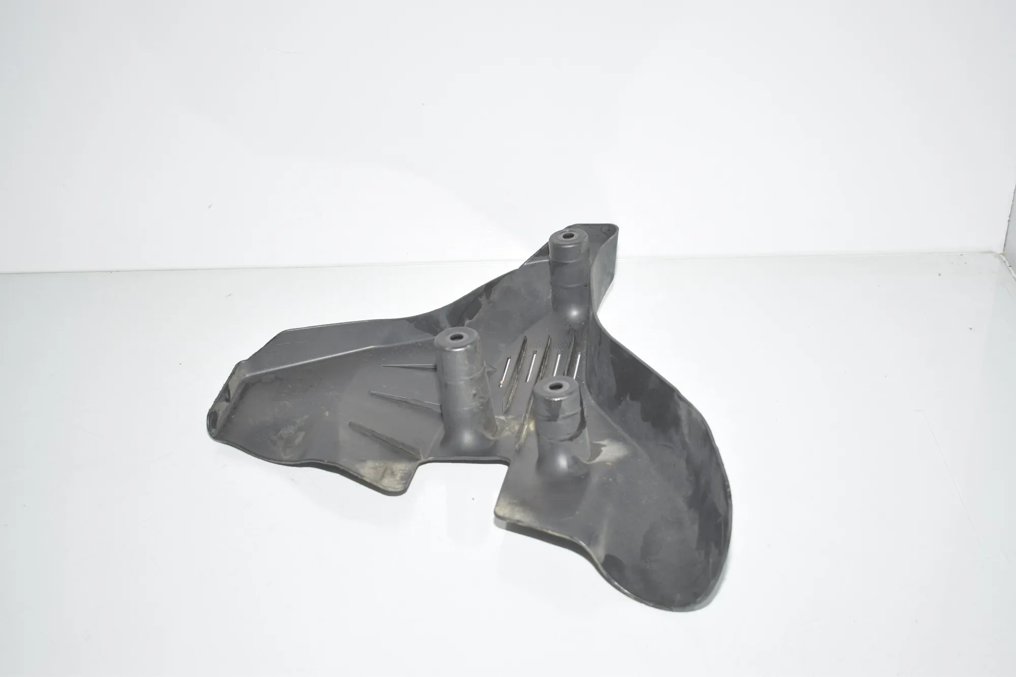 Other Underbody Cover – OEM 6898056 · BMW 1 (F40) (2019 - -) (F40)118d 2020 – 4