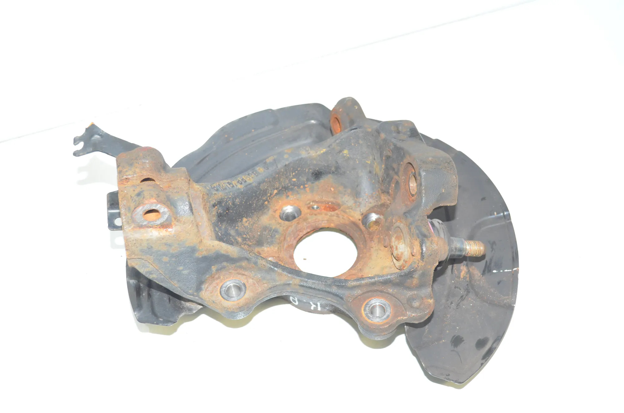 Front Left Wheel Hub – OEM 6788699 · BMW X1 (E84) xDrive 20 i 2014 – 3