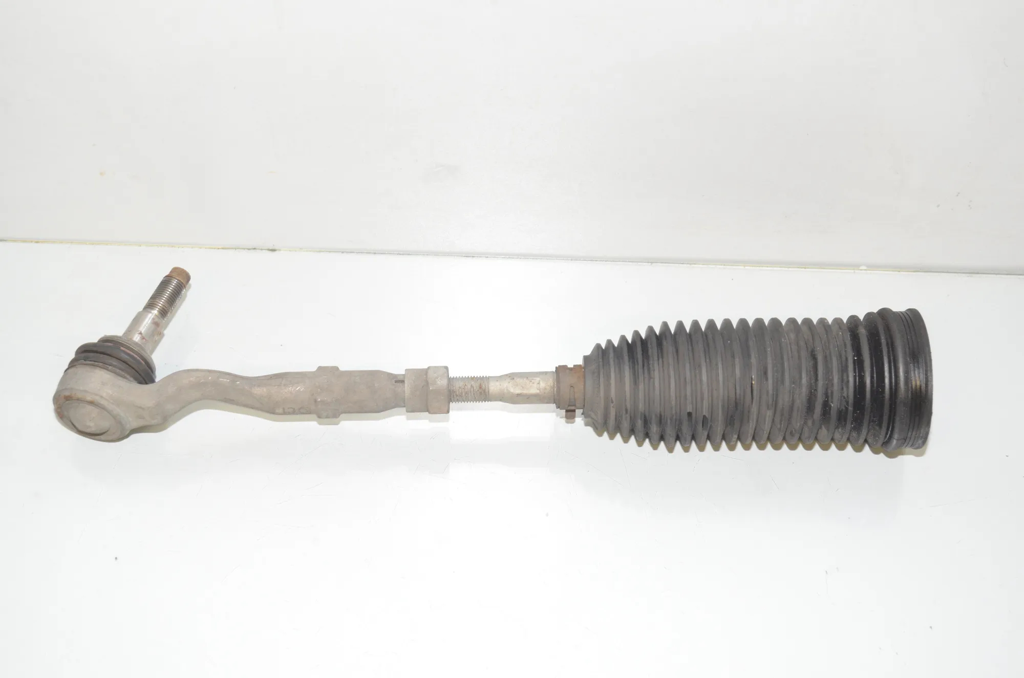 Left Side Steering Tie Rod – OEM 6784716 · BMW 5 Touring (F11) M 550 d xDrive 2014 – 3