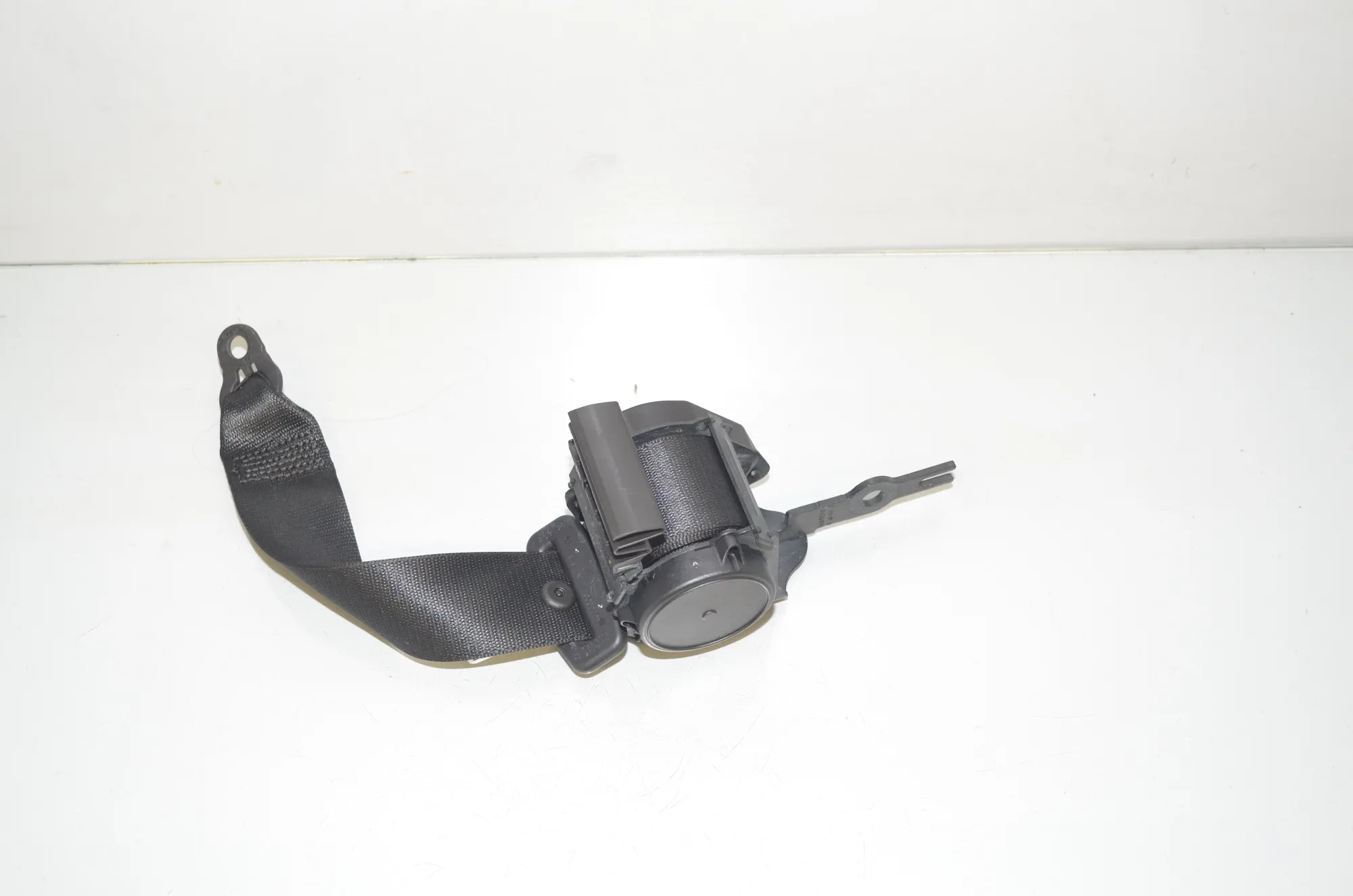 Rear Left Seatbelt – OEM 7259389 · BMW 3 (F30, F80) 330 d 2013 – 2