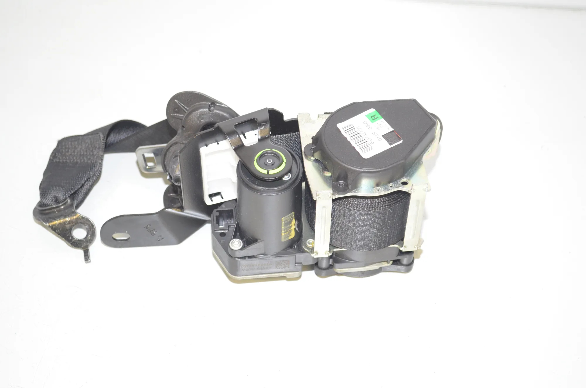 Front Right Seatbelt – OEM 7321682 · BMW 3 (F30, F80) 330 d 2013 – 3