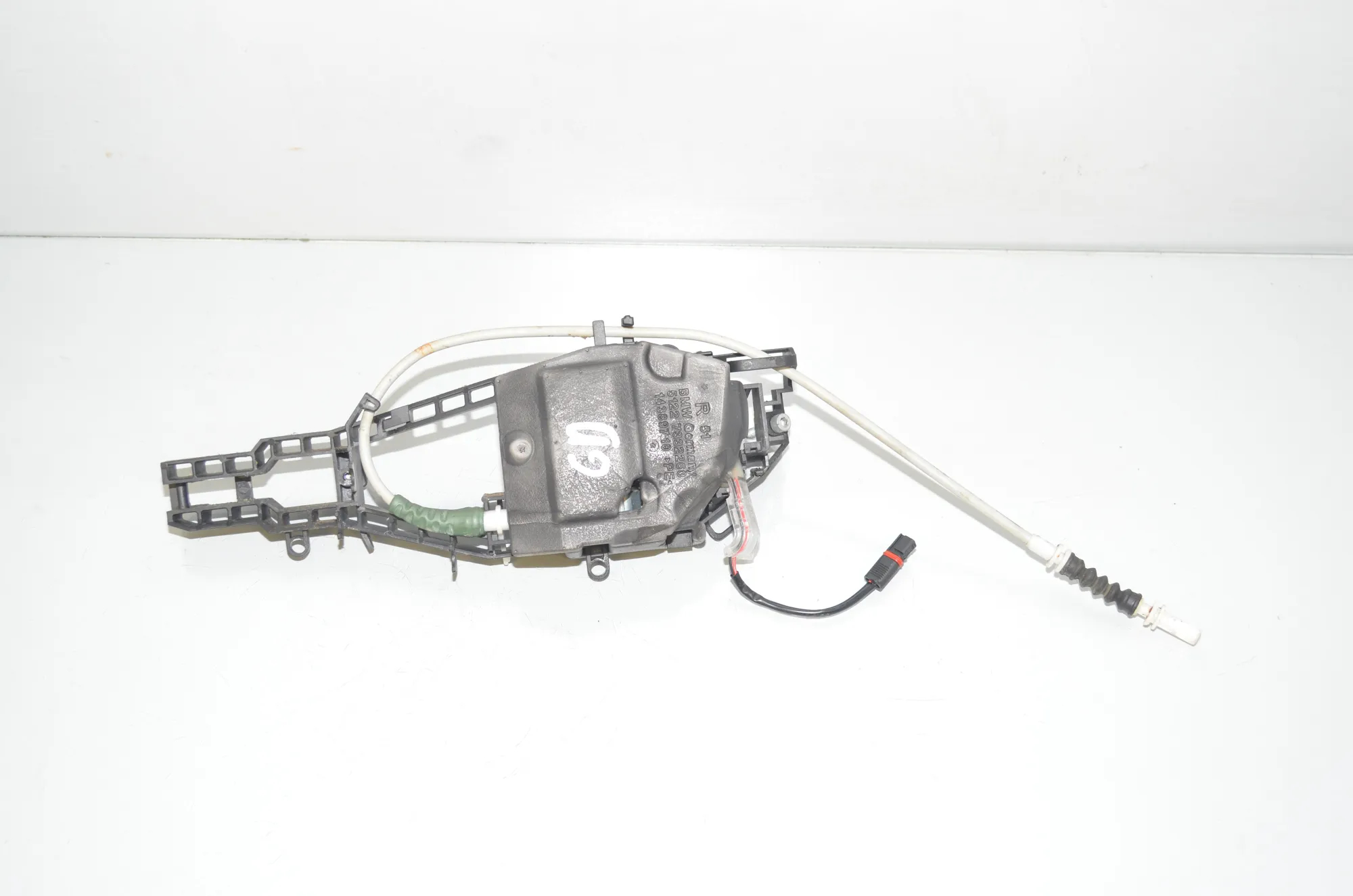 Rear Right Door Interior Handle Frame – OEM 7332268 · BMW 3 (F30, F80) 330 d 2013
