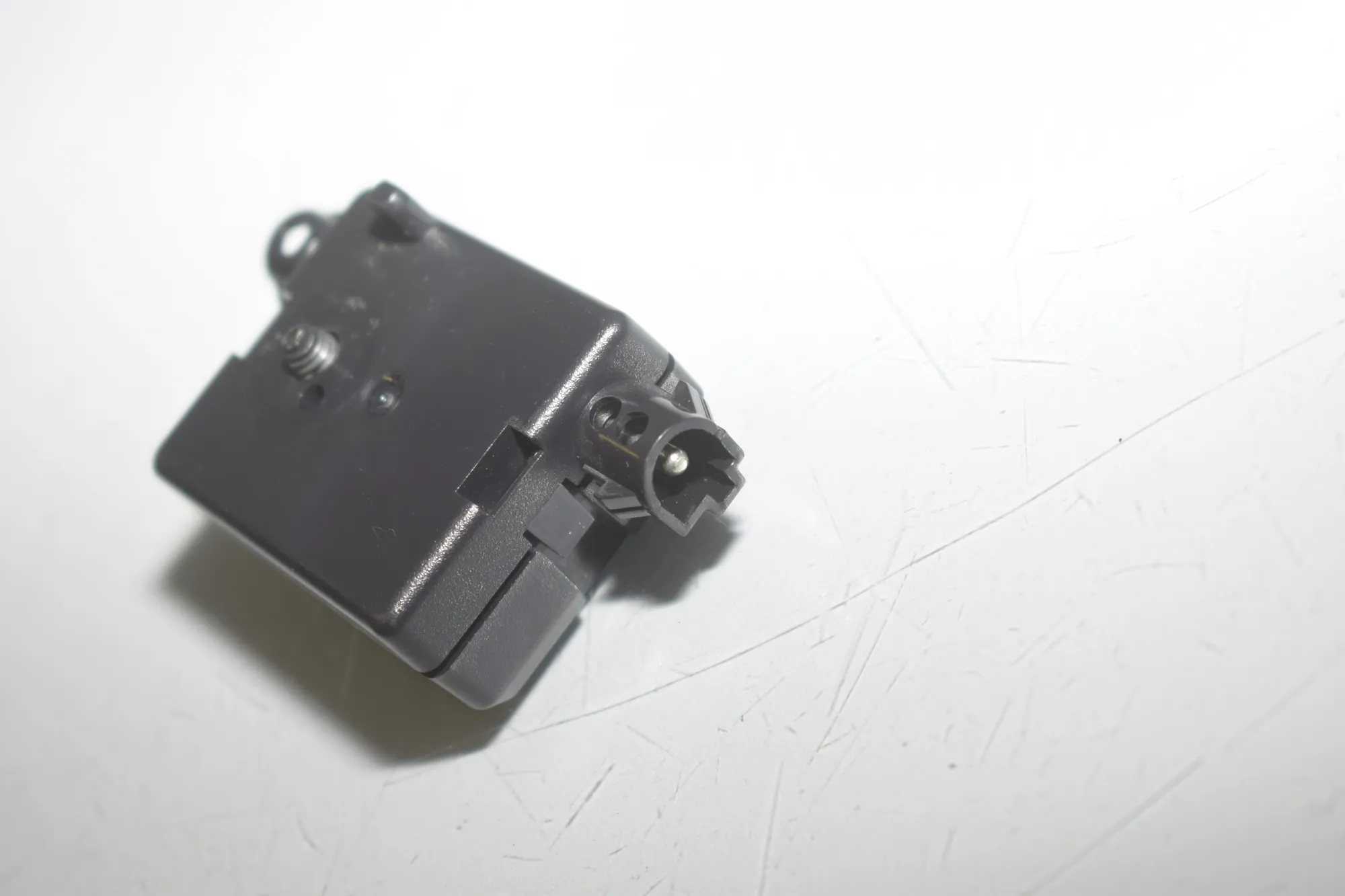 Antenna – OEM 9231466 · BMW 3 (F30, F80) 330 d 2013 – 4