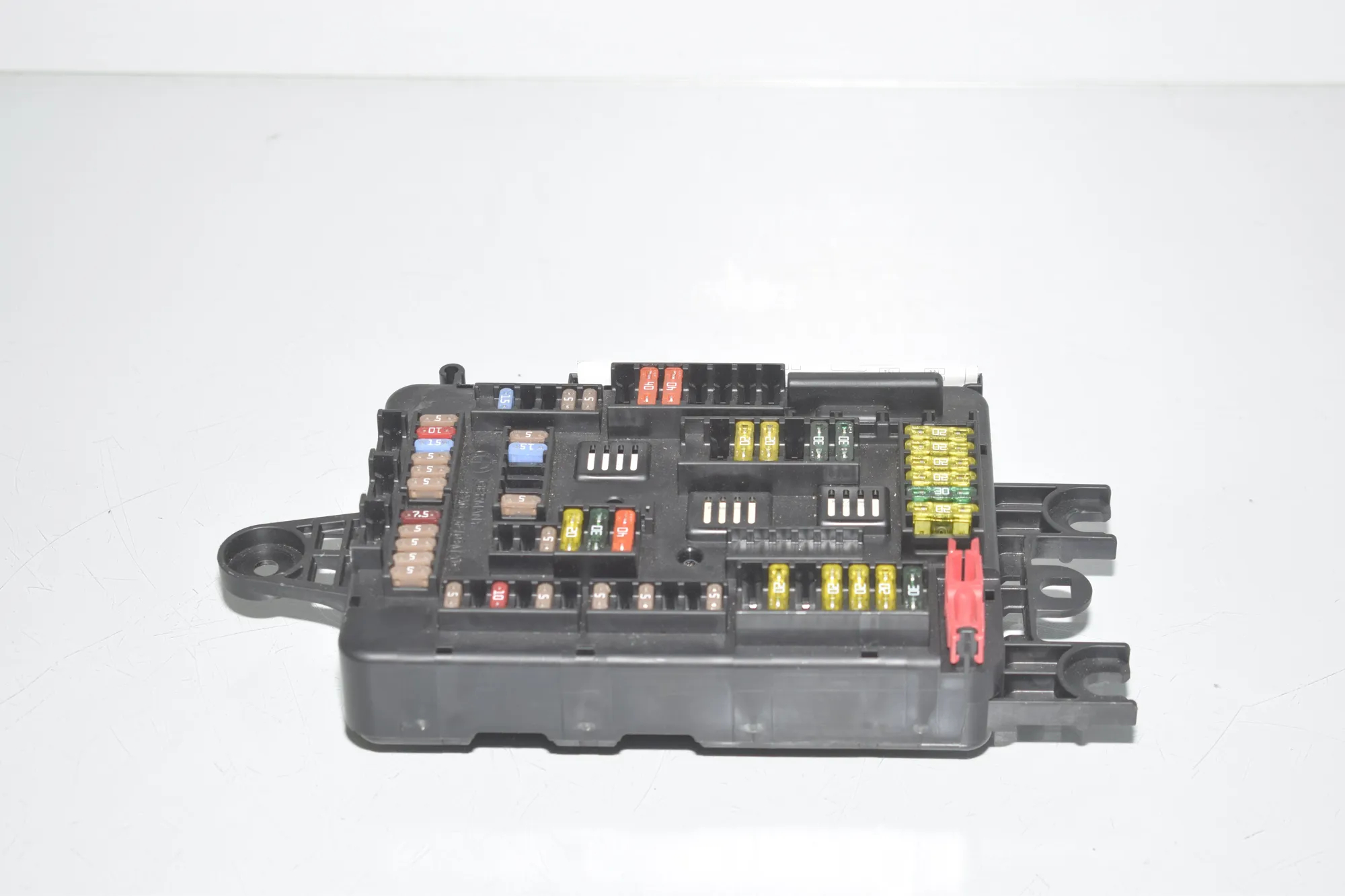 Fuse Box – OEM 9337880 · BMW 3 (F30, F80) 330 d 2013