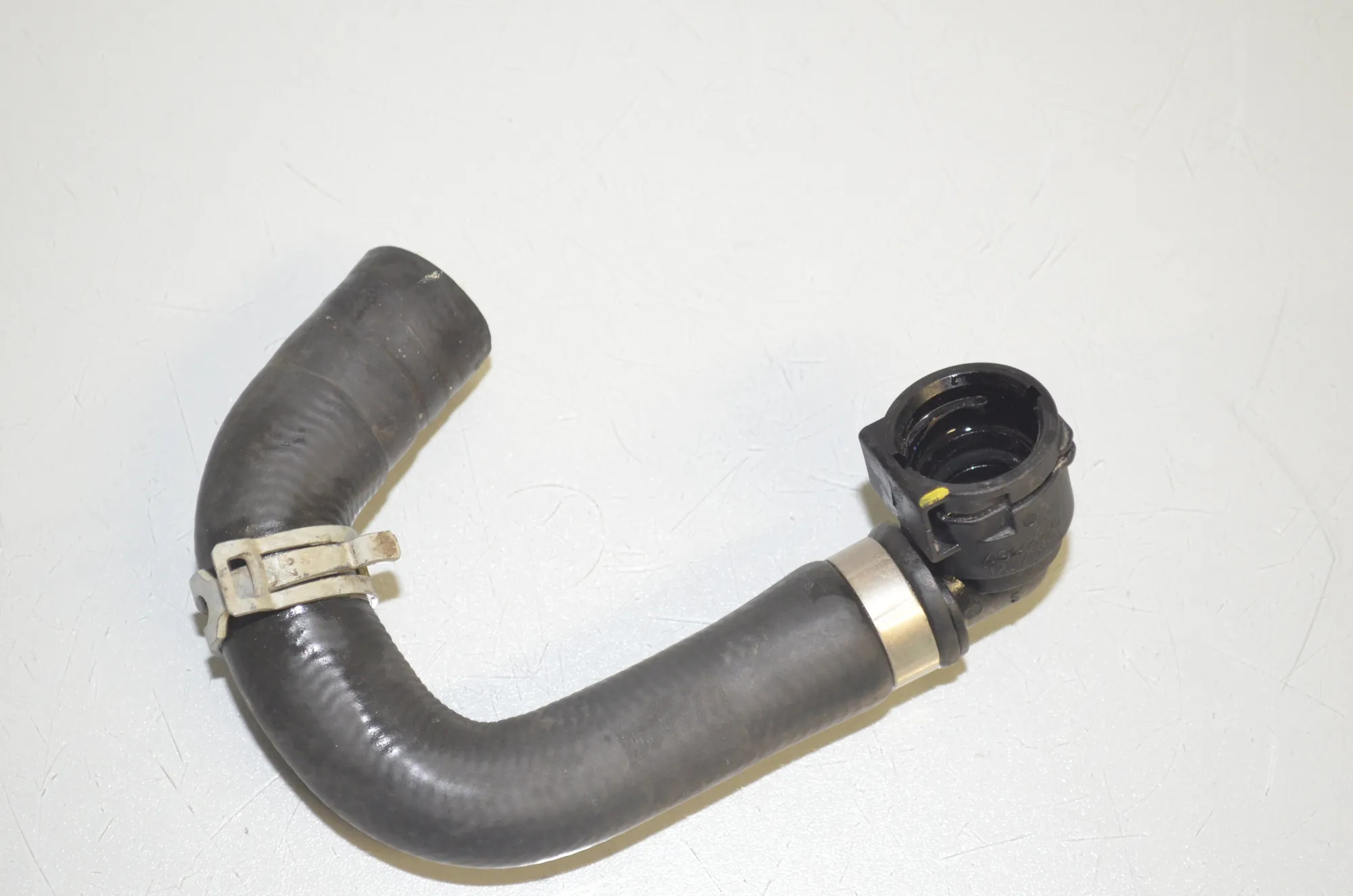 Coolant Hose Pipe – OEM 9398957 · BMW 3 (G20, G28) (2018 - -) 330 e Plug-in-Hybrid 2021 – 3