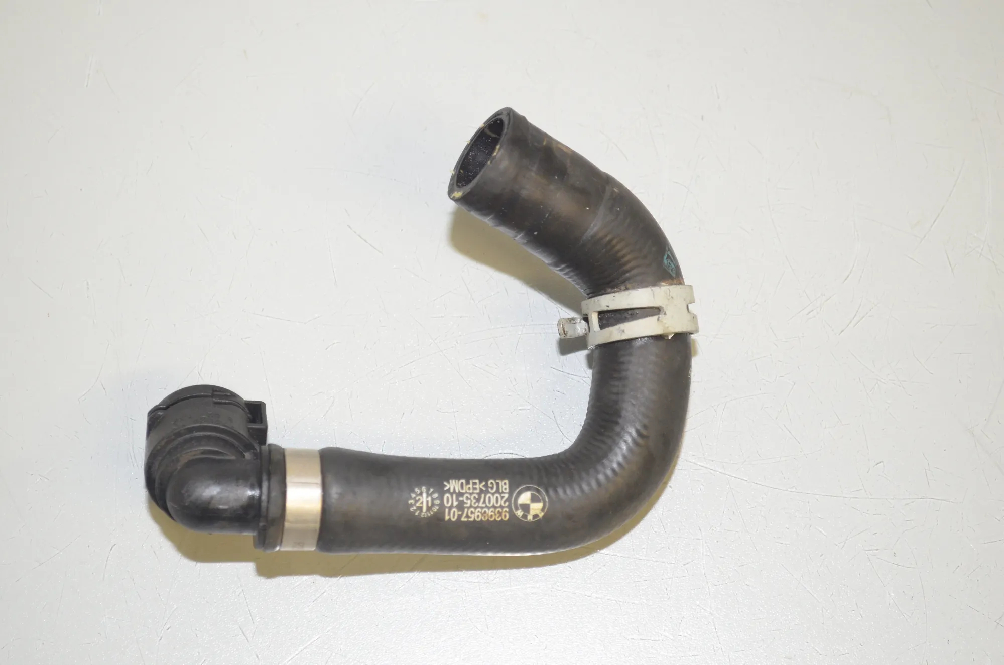 Coolant Hose Pipe – OEM 9398957 · BMW 3 (G20, G28) (2018 - -) 330 e Plug-in-Hybrid 2021