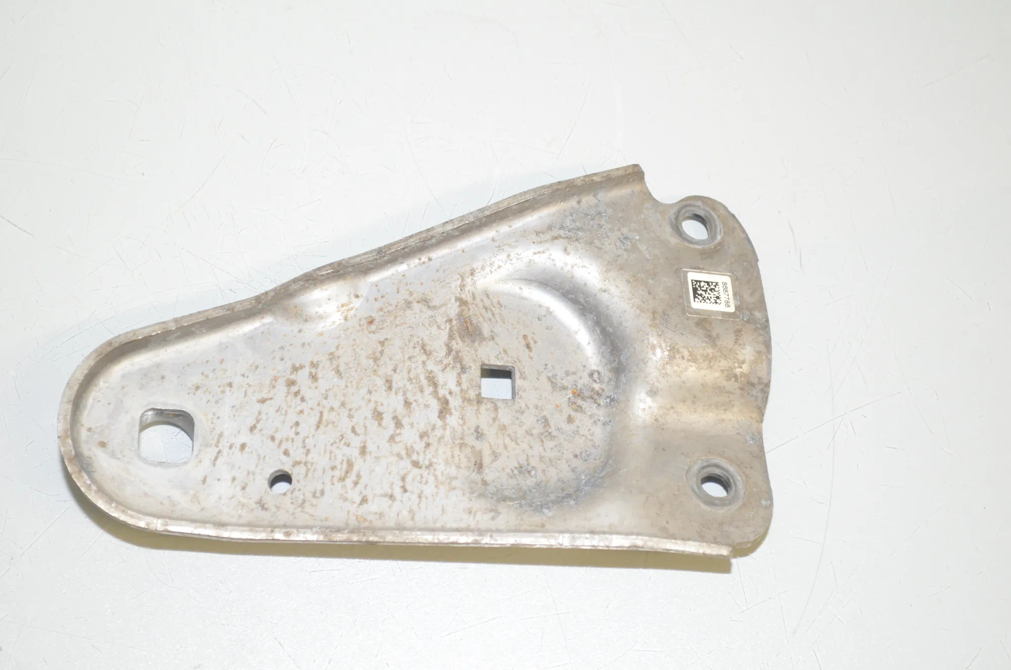 Bracket – OEM 8687788 · BMW 3 (G20, G28) (2018 - -) 330 e Plug-in-Hybrid 2021 – 2