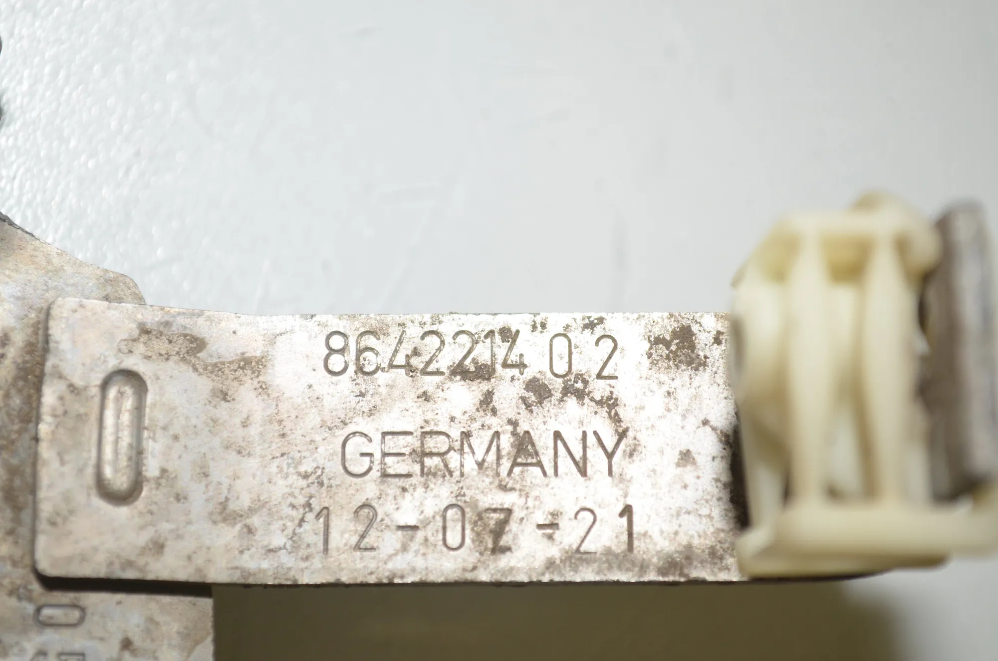 Bracket – OEM 8642214 · BMW 3 (G20, G28) (2018 - -) 330 e Plug-in-Hybrid 2021 – 4