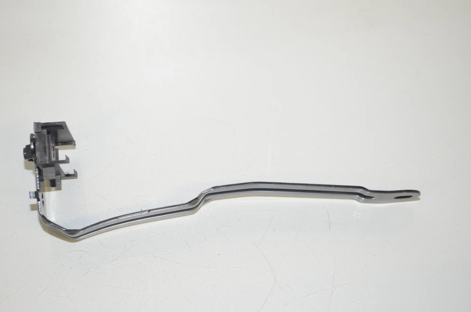 Bracket – OEM 6832839 · BMW 3 (G20, G28) (2018 - -) 330 e Plug-in-Hybrid 2021 – 2