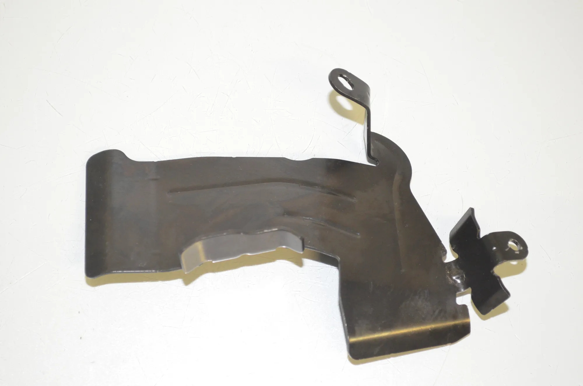 Bracket – OEM 9896380 · BMW 3 (G20, G28) (2018 - -) 330 e Plug-in-Hybrid 2021 – 2