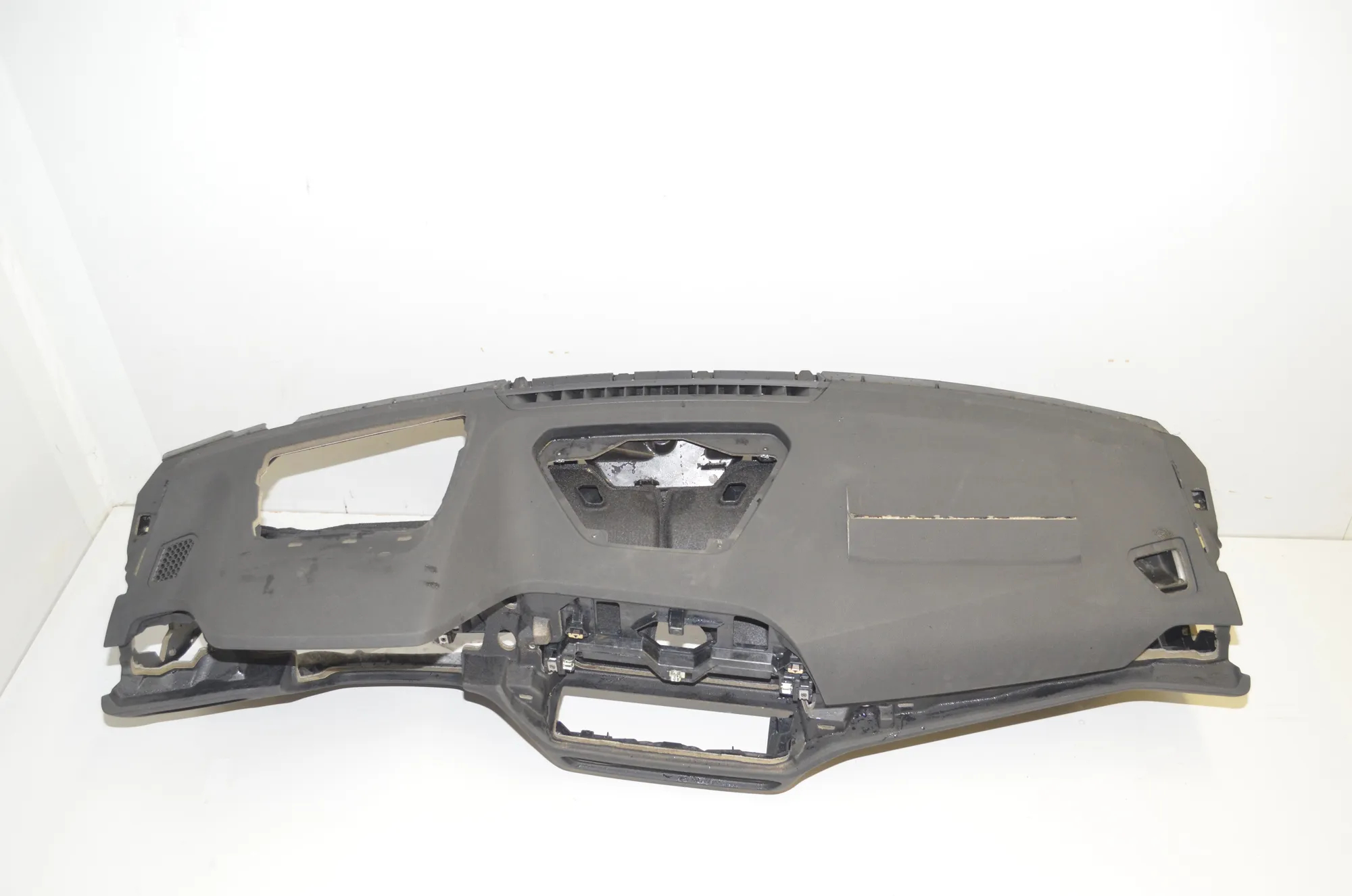 Dashboard – OEM 6847590 · BMW 3 (G20, G28) (2018 - -) 330 e Plug-in-Hybrid 2021 – 2
