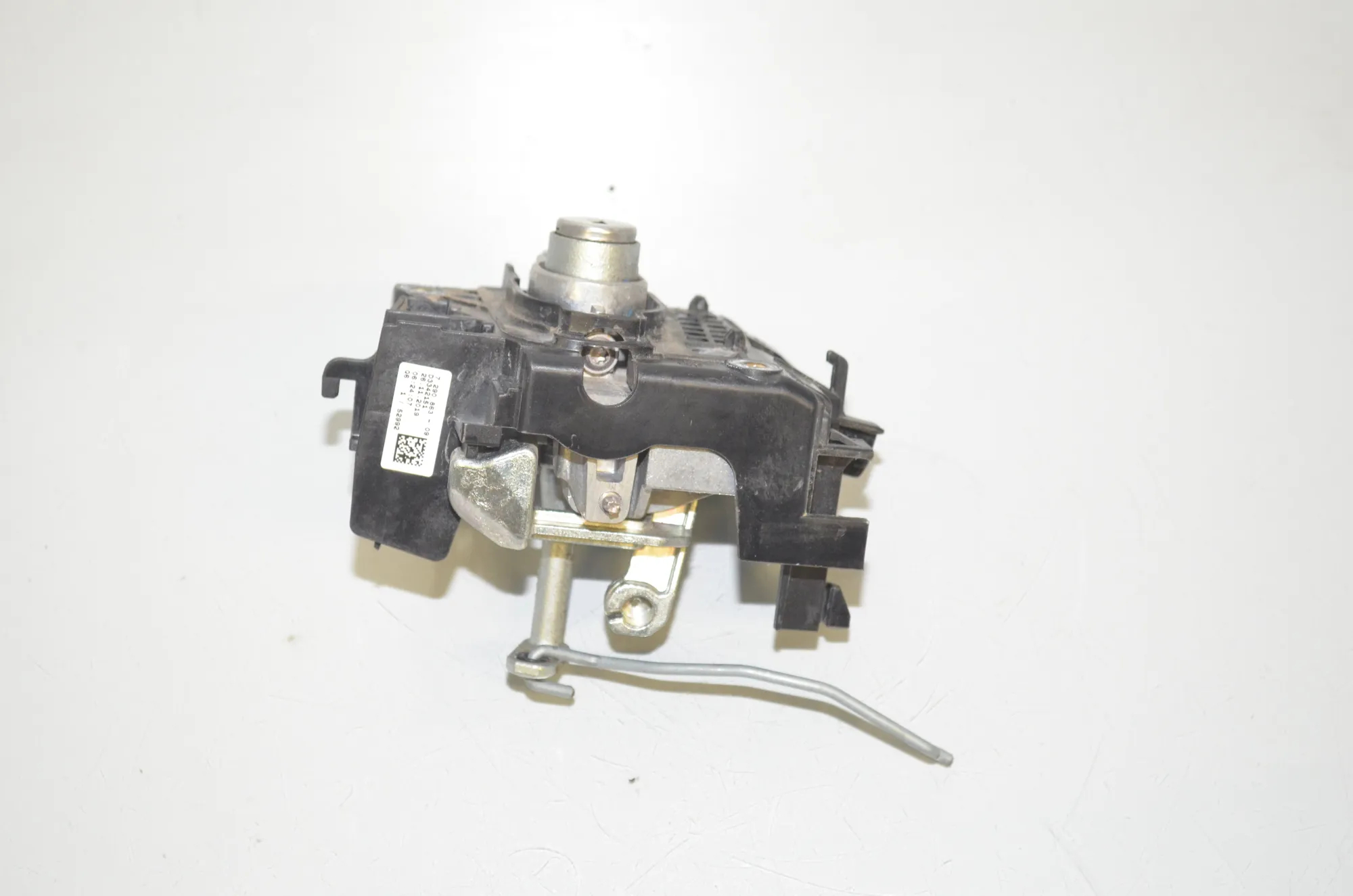 Front Left Door Interior Handle Frame – OEM 7290863 · BMW i3 (I01) Electric 2019