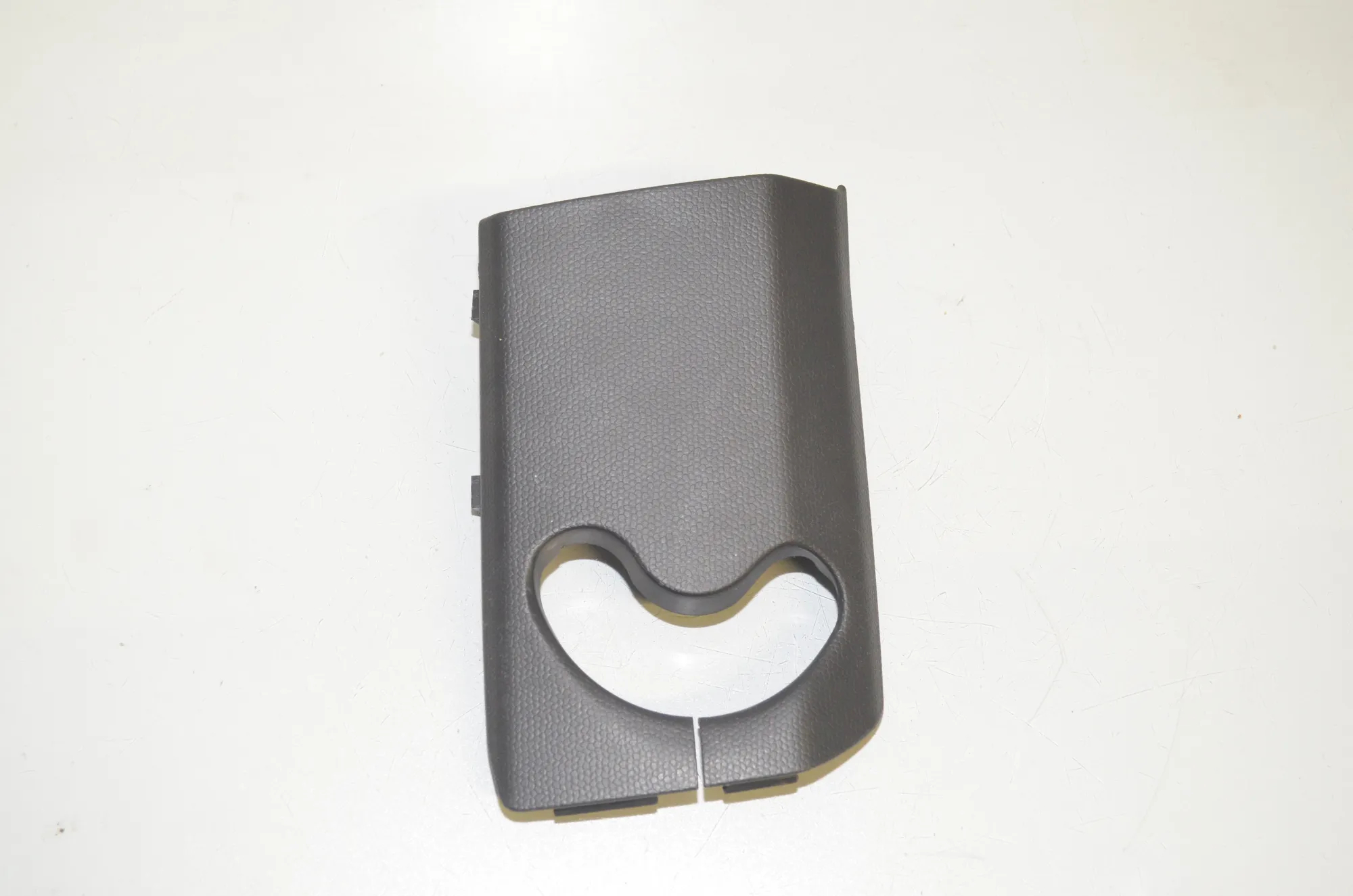 Right Side B Pillar Trim – OEM 6998656 · BMW i3 (I01) Electric 2019 – 2