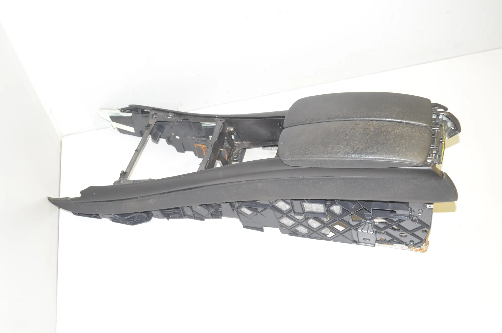 Center Console – OEM 6954938 · BMW X5 (E70) xDrive 40 d 2010 – 3