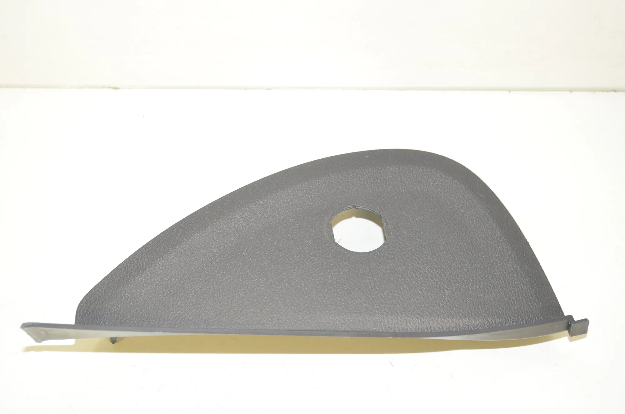 Dashboard Side Trim – OEM 6958800 · BMW X5 (E70) xDrive 40 d 2010