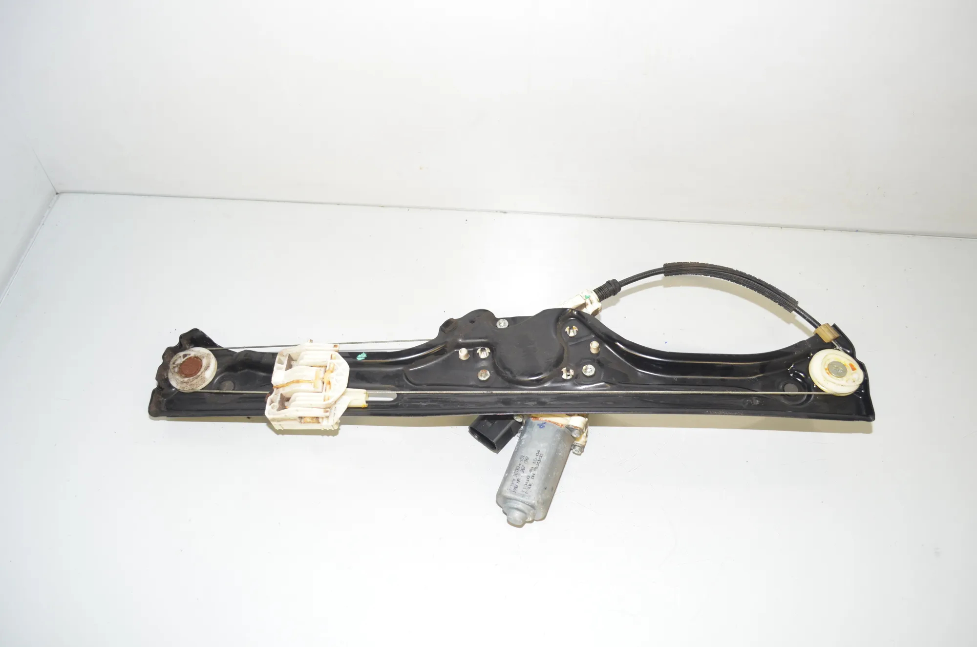 Rear Right Door Window Regulator – OEM 7137030 · BMW X5 (E70) xDrive 40 d 2010 – 3