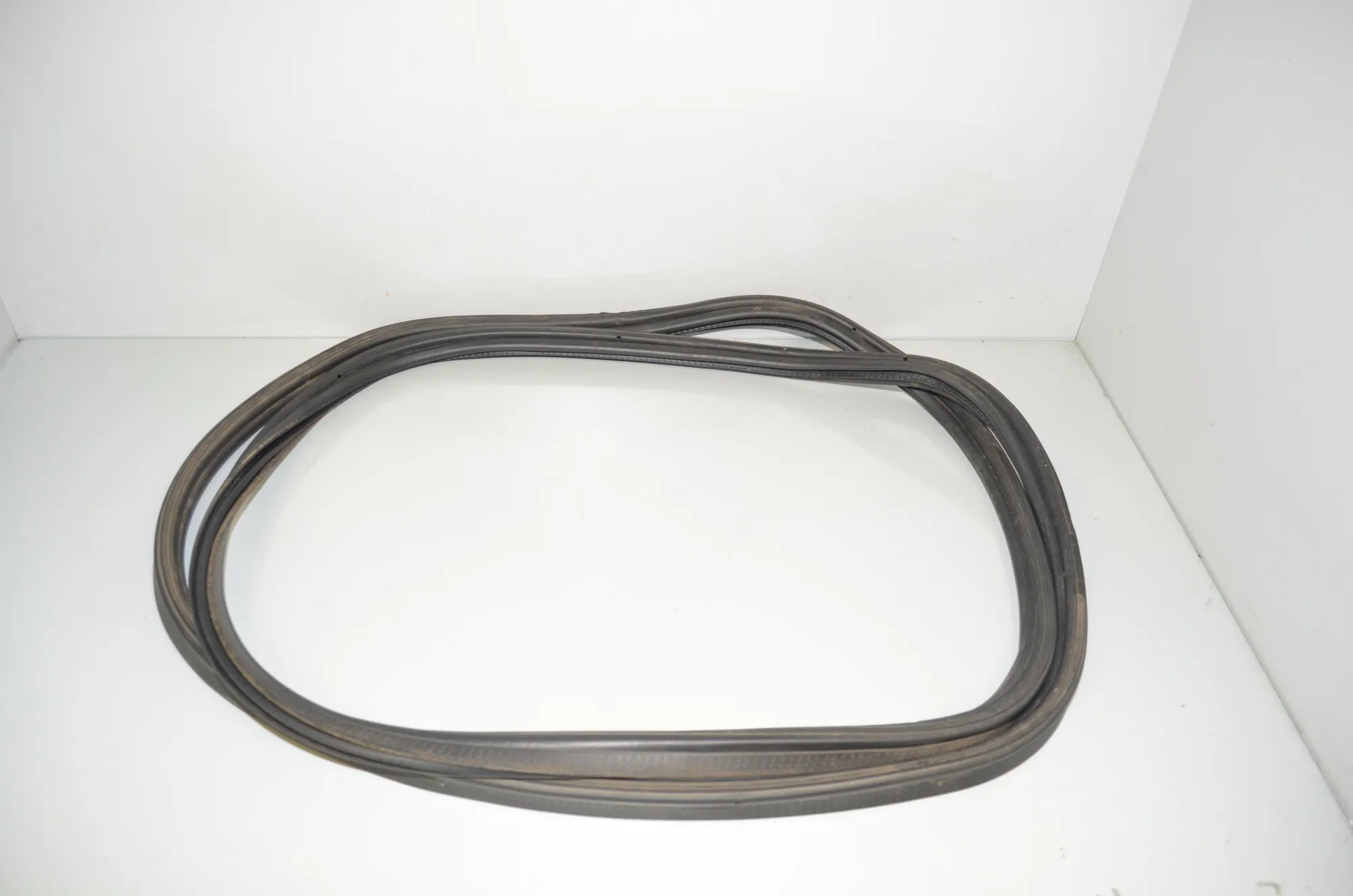 Tailgate Rubber Seal – OEM 7177284 · BMW X5 (E70) xDrive 40 d 2010 – 3