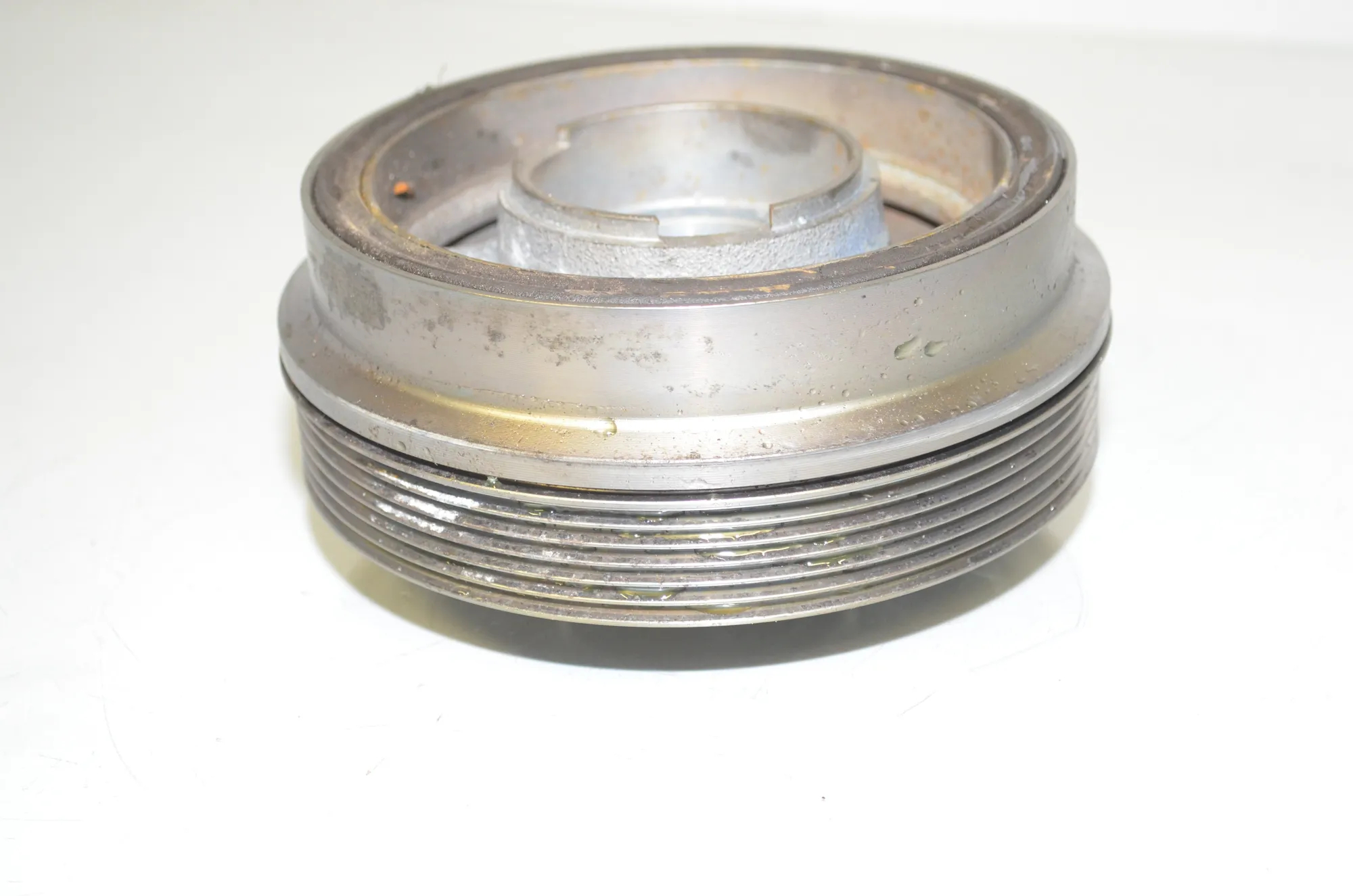 Crankshaft Pulley – OEM 8669098 · BMW X1 (F48) xDrive 20 i 2019 – 2
