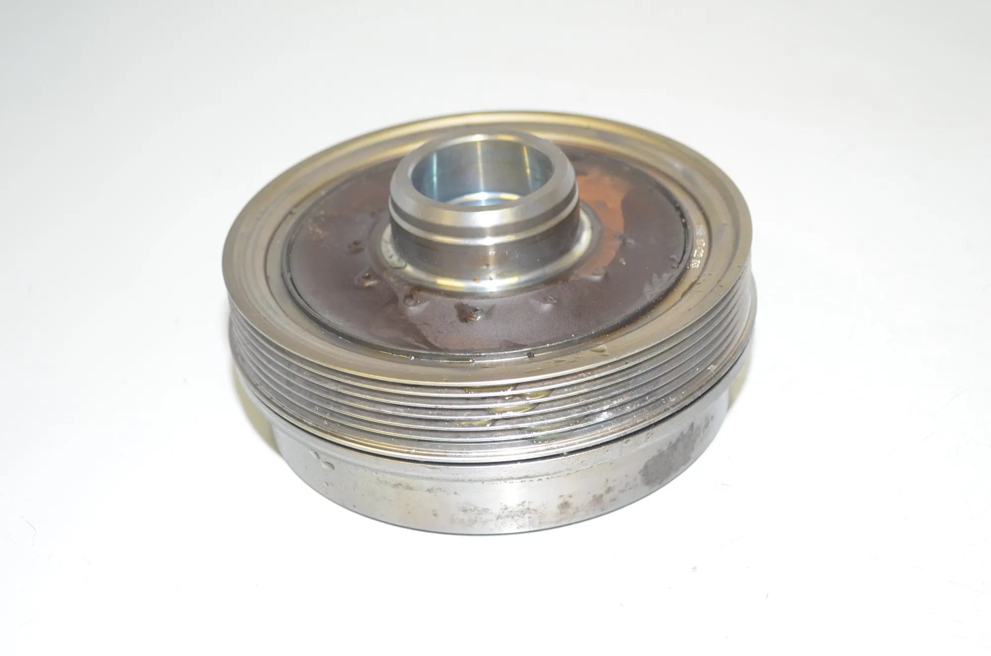 Crankshaft Pulley – OEM 8669098 · BMW X1 (F48) xDrive 20 i 2019 – 4