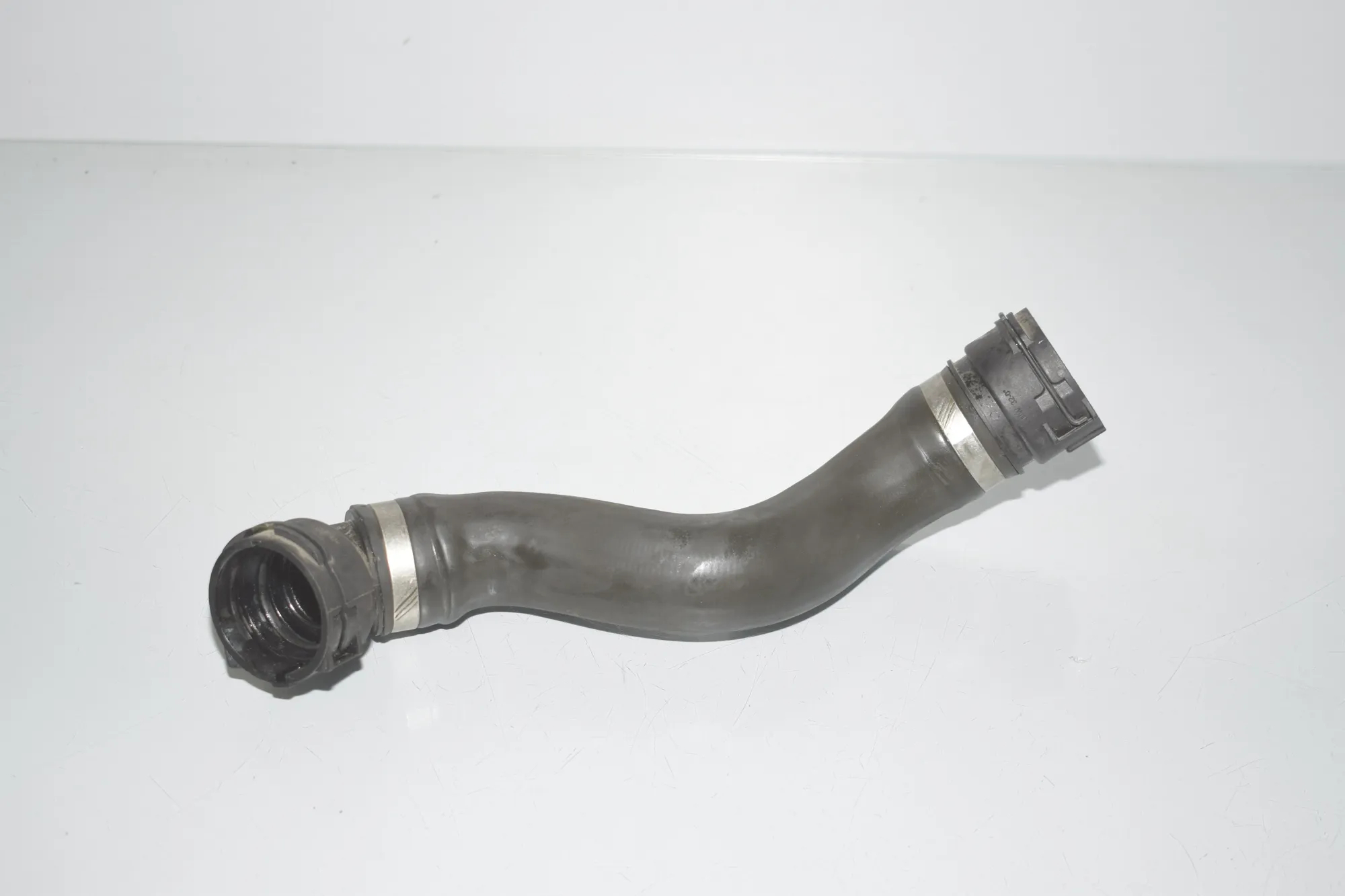 Coolant Hose Pipe – OEM 8602733 · BMW 7 (G11, G12) BMW 7 (G11, G12) M 760 Li xDrive 2016