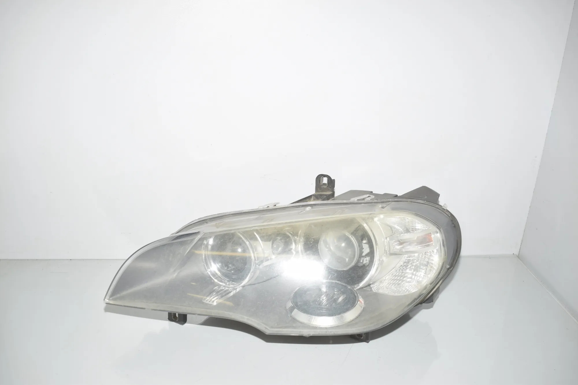 Front Left Headlight – OEM 7221891 · BMW X5 (E70) xDrive 40 d 2010