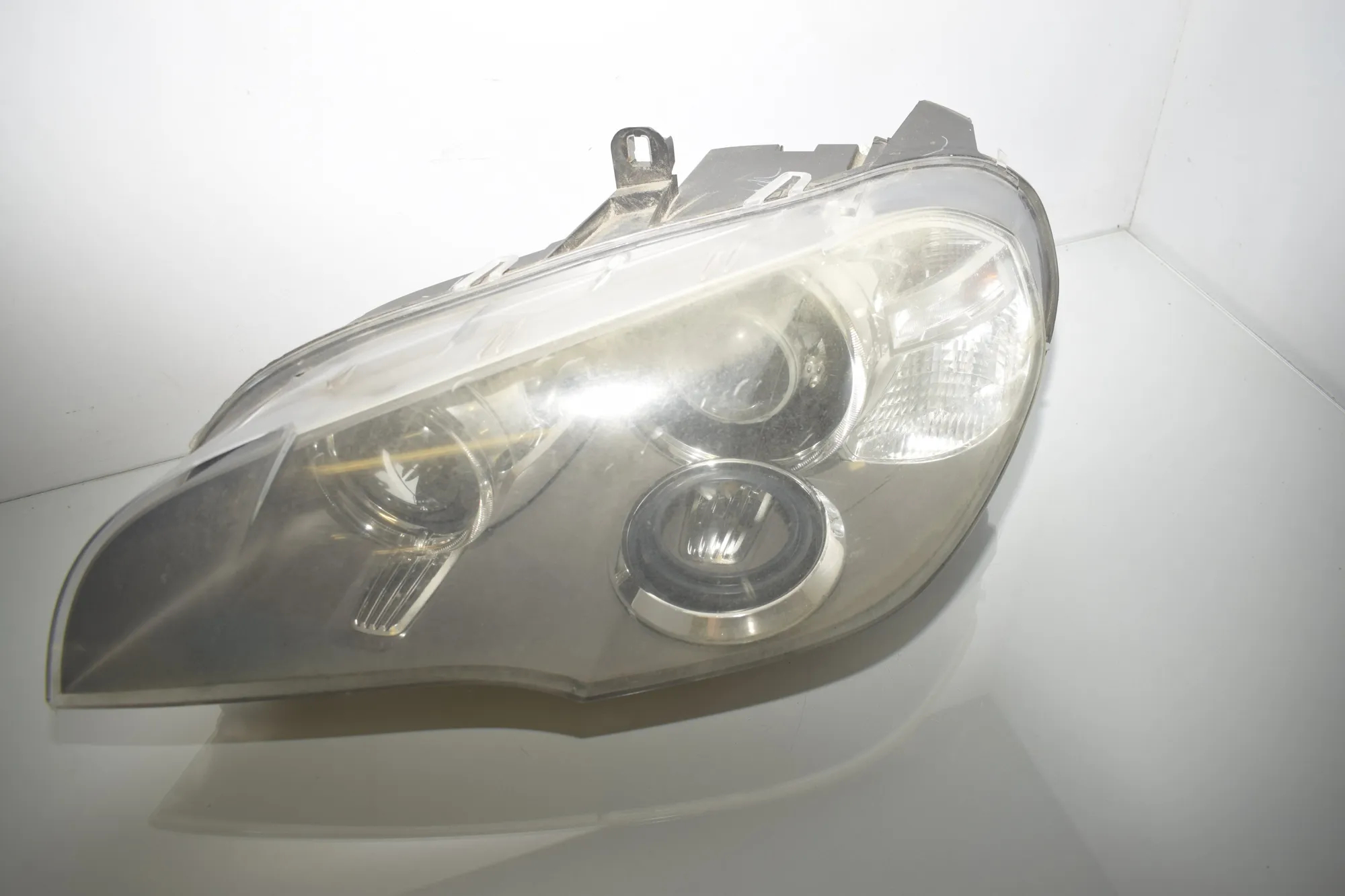 Front Left Headlight – OEM 7221891 · BMW X5 (E70) xDrive 40 d 2010 – 2