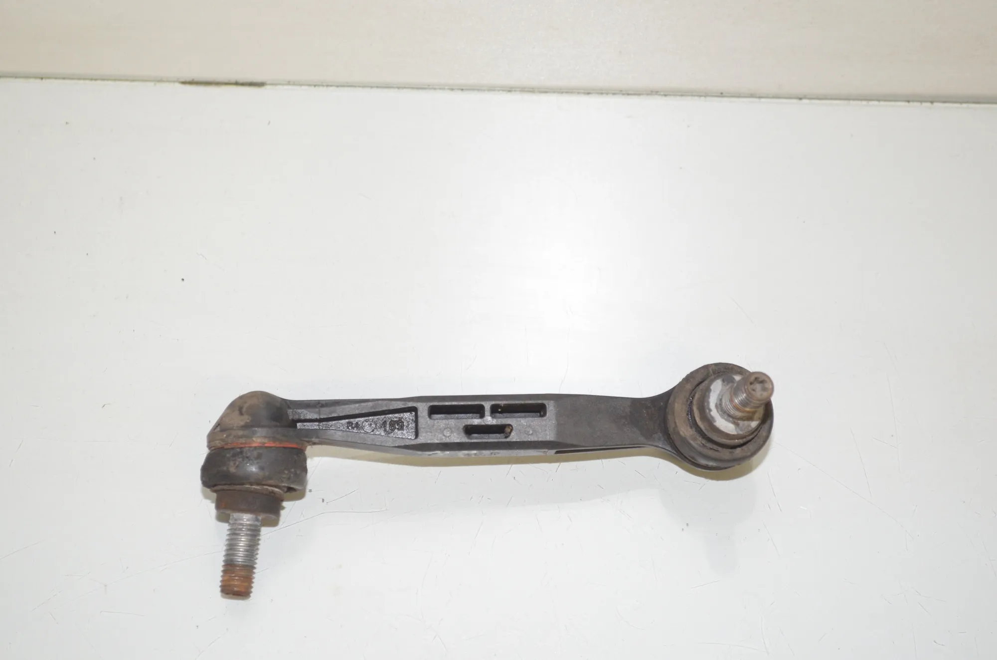 Rear Right Stabilizer Link – OEM 6785608 · BMW 2 Coupe (F22, F87) 220 i 2014 – 3