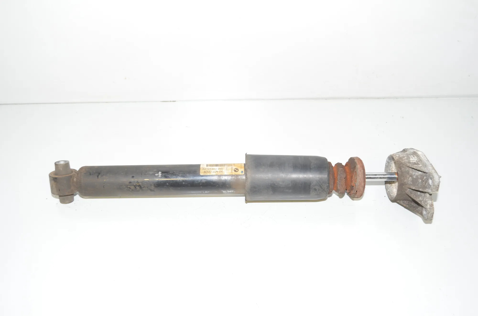 Rear Right Shock Absorber – OEM 6862172 · BMW 2 Coupe (F22, F87) 220 i 2014 – 2