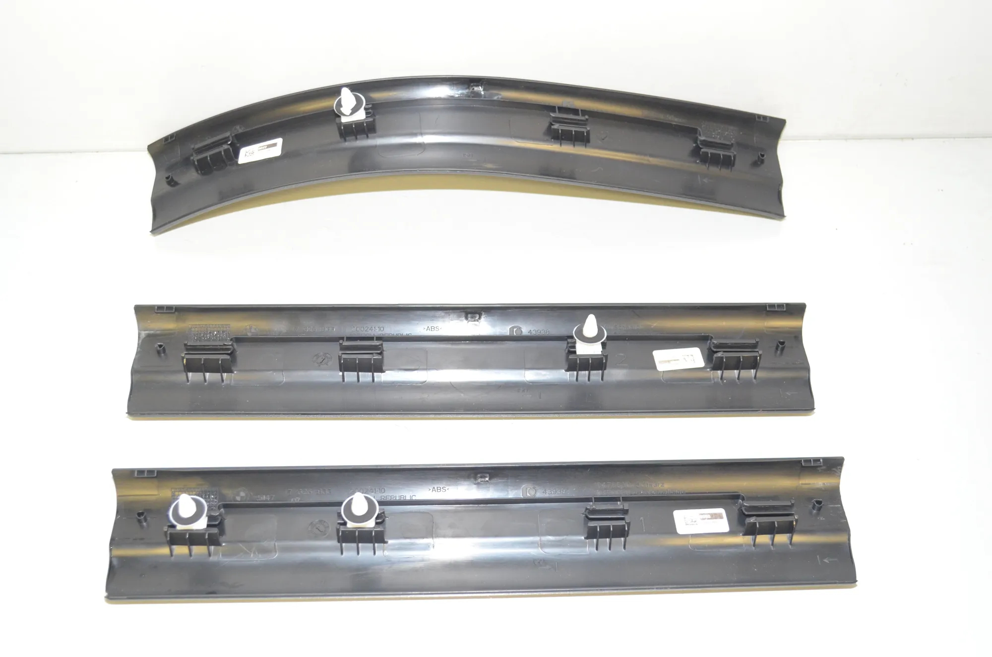 Threshold Trim – OEM 7326833 · BMW X1 (F48) xDrive 20 i 2019 – 3