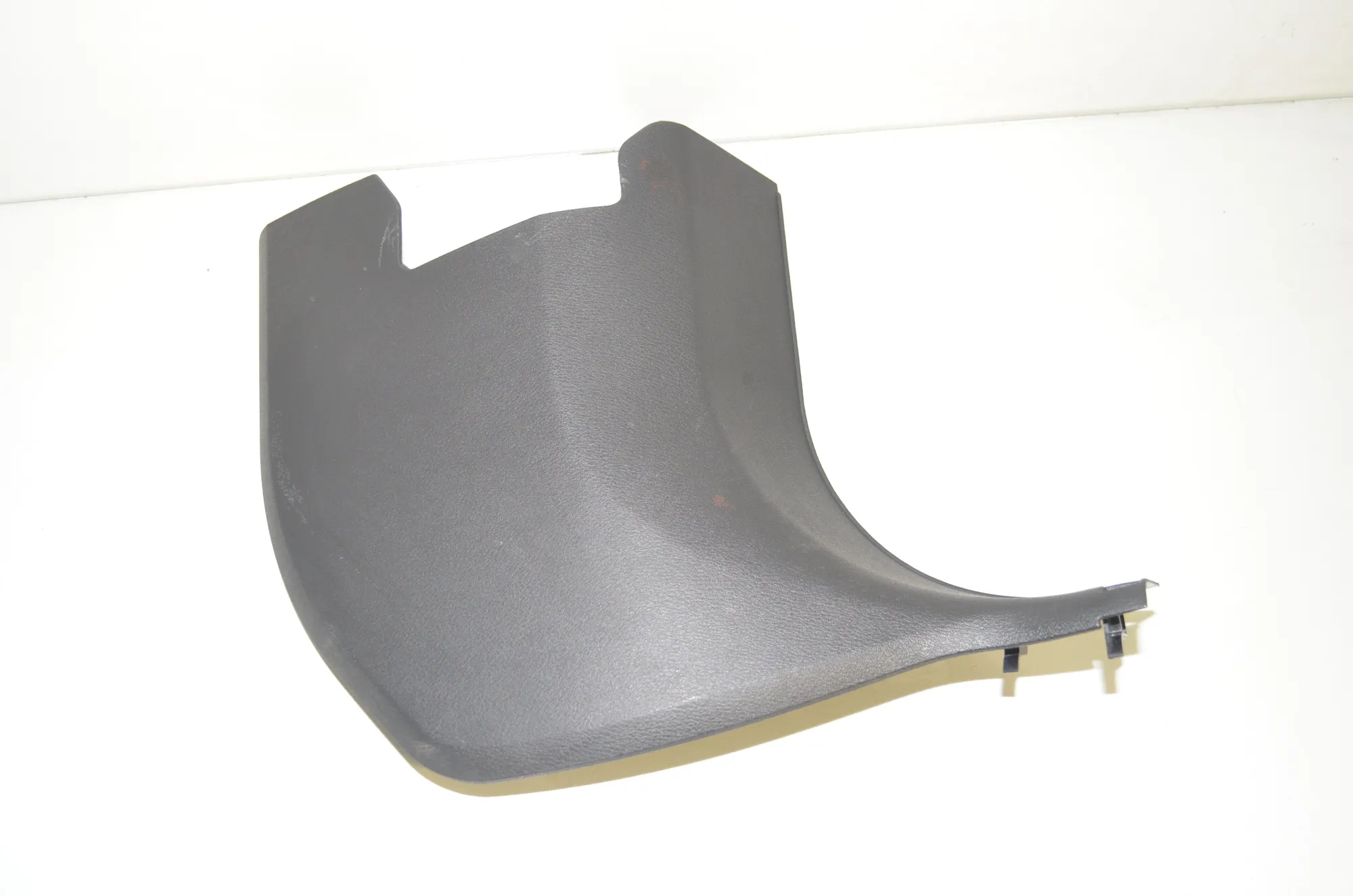 Other Trim Parts – OEM 7492598 · BMW X1 (F48) xDrive 20 i 2019