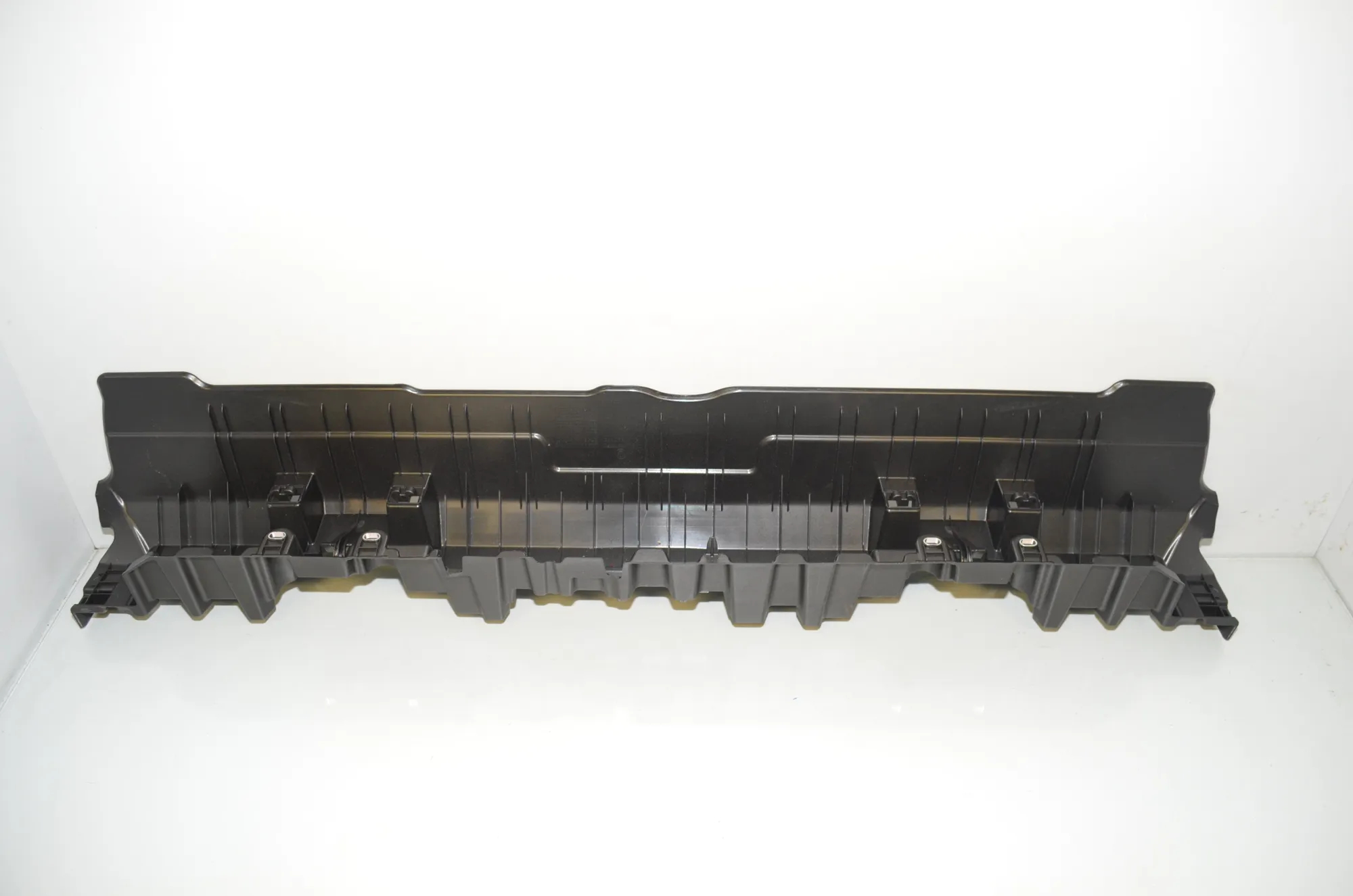 Trunk Boot Trim – OEM 7470994 · BMW X1 (F48) xDrive 20 i 2019