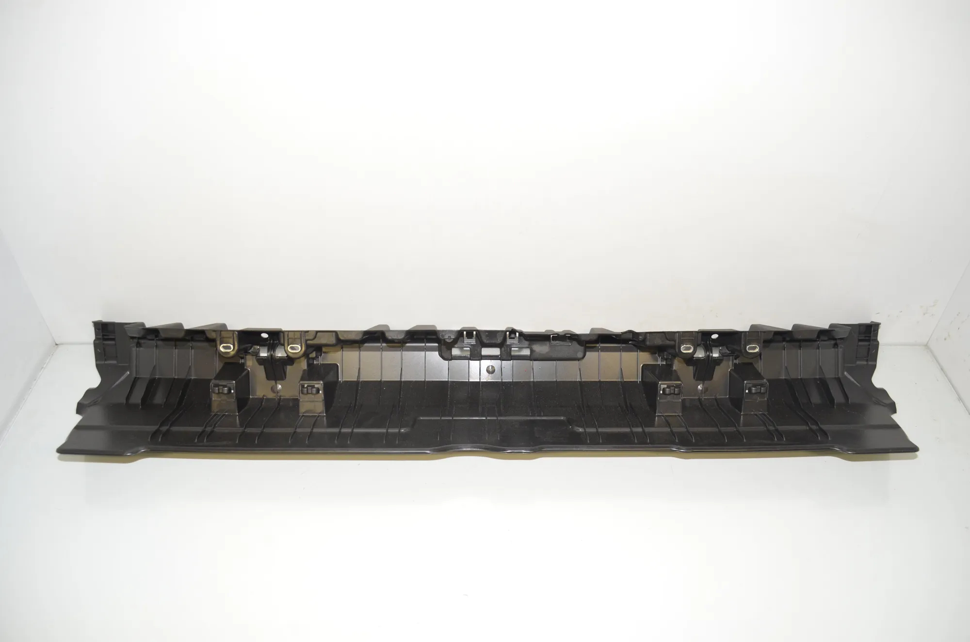 Trunk Boot Trim – OEM 7470994 · BMW X1 (F48) xDrive 20 i 2019 – 2