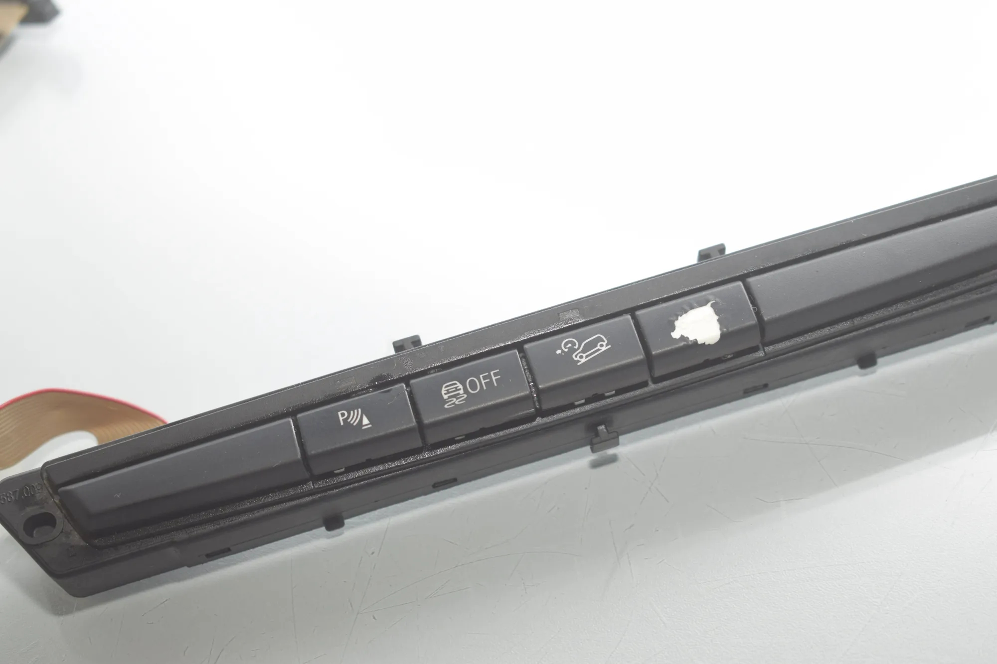Button Switch Panel – OEM 9208218 · BMW X5 (E70) xDrive 40 d 2010 – 2