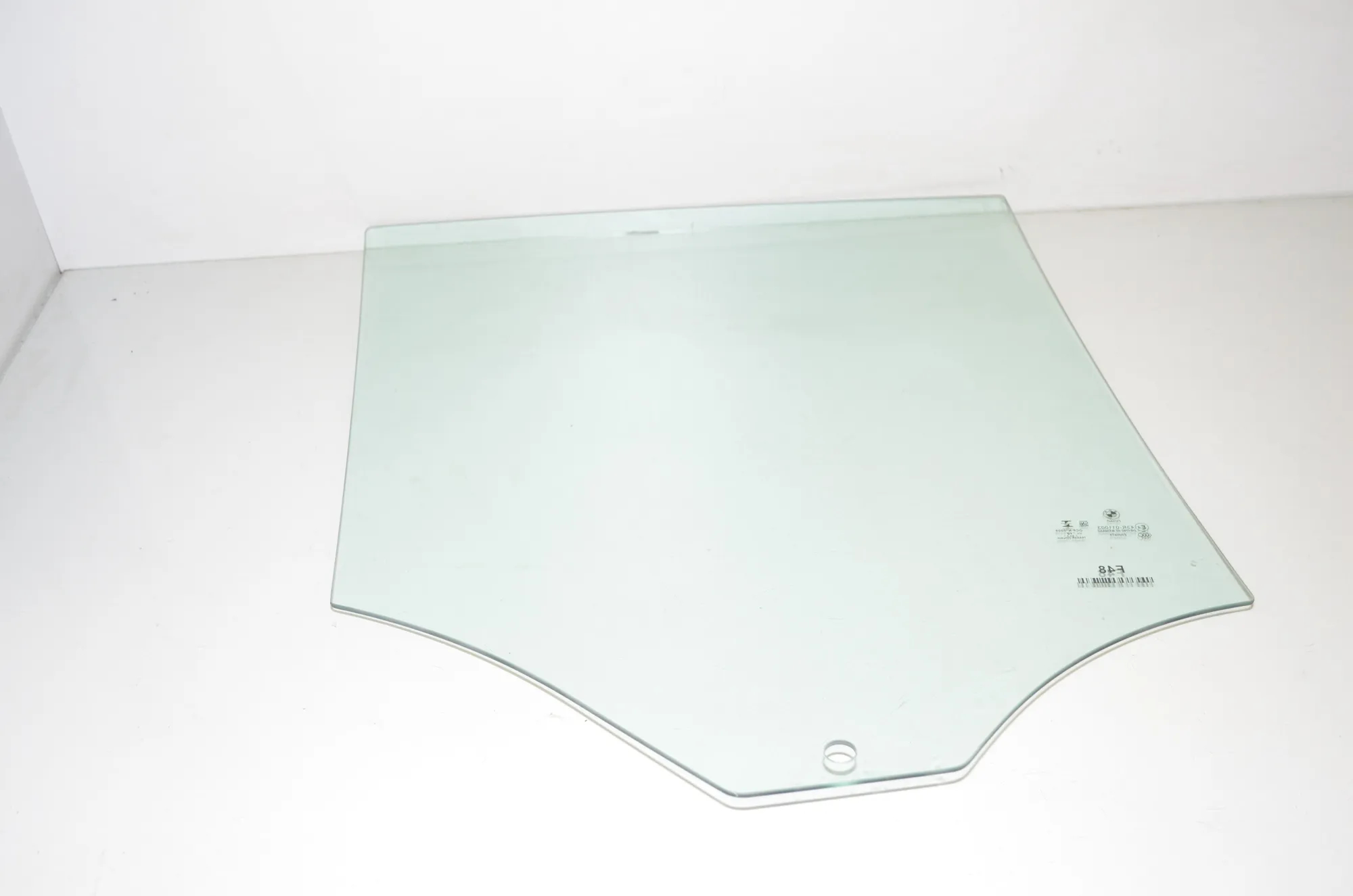 Rear Right Door Window – OEM 7349498 · BMW X1 (F48) xDrive 20 i 2019 – 3