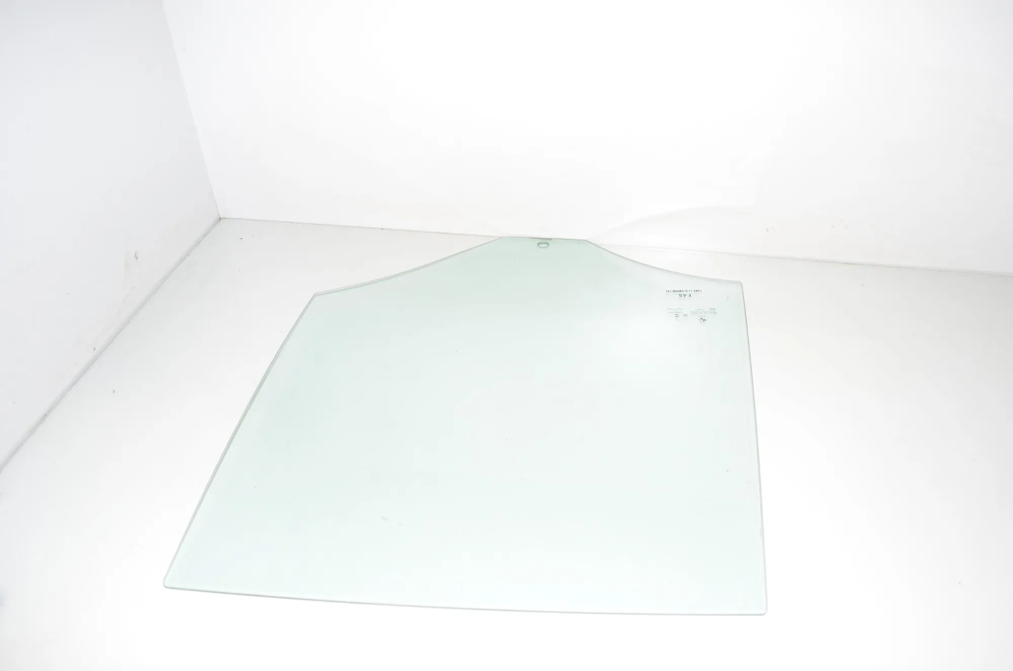 Rear Right Door Window – OEM 7349498 · BMW X1 (F48) xDrive 20 i 2019 – 2