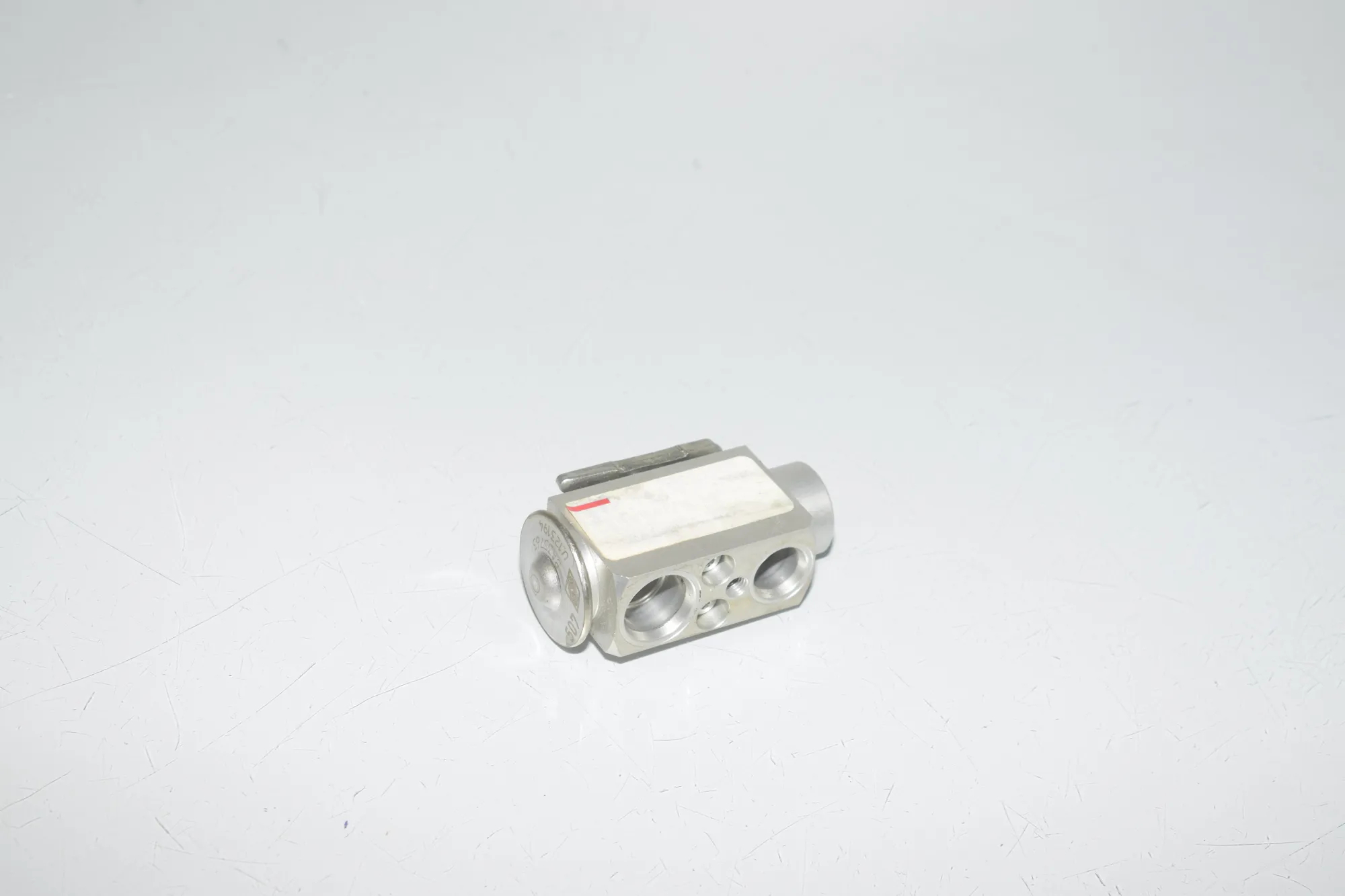 A/C Conditioner Expansion Valve – OEM 9187630 · BMW X5 (E70) xDrive 40 d 2010 – 3