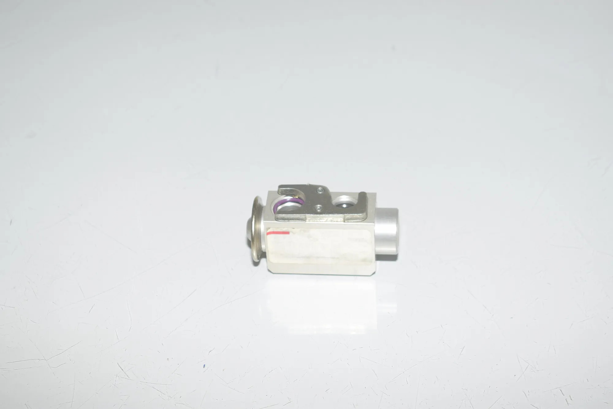 A/C Conditioner Expansion Valve – OEM 9187630 · BMW X5 (E70) xDrive 40 d 2010 – 4