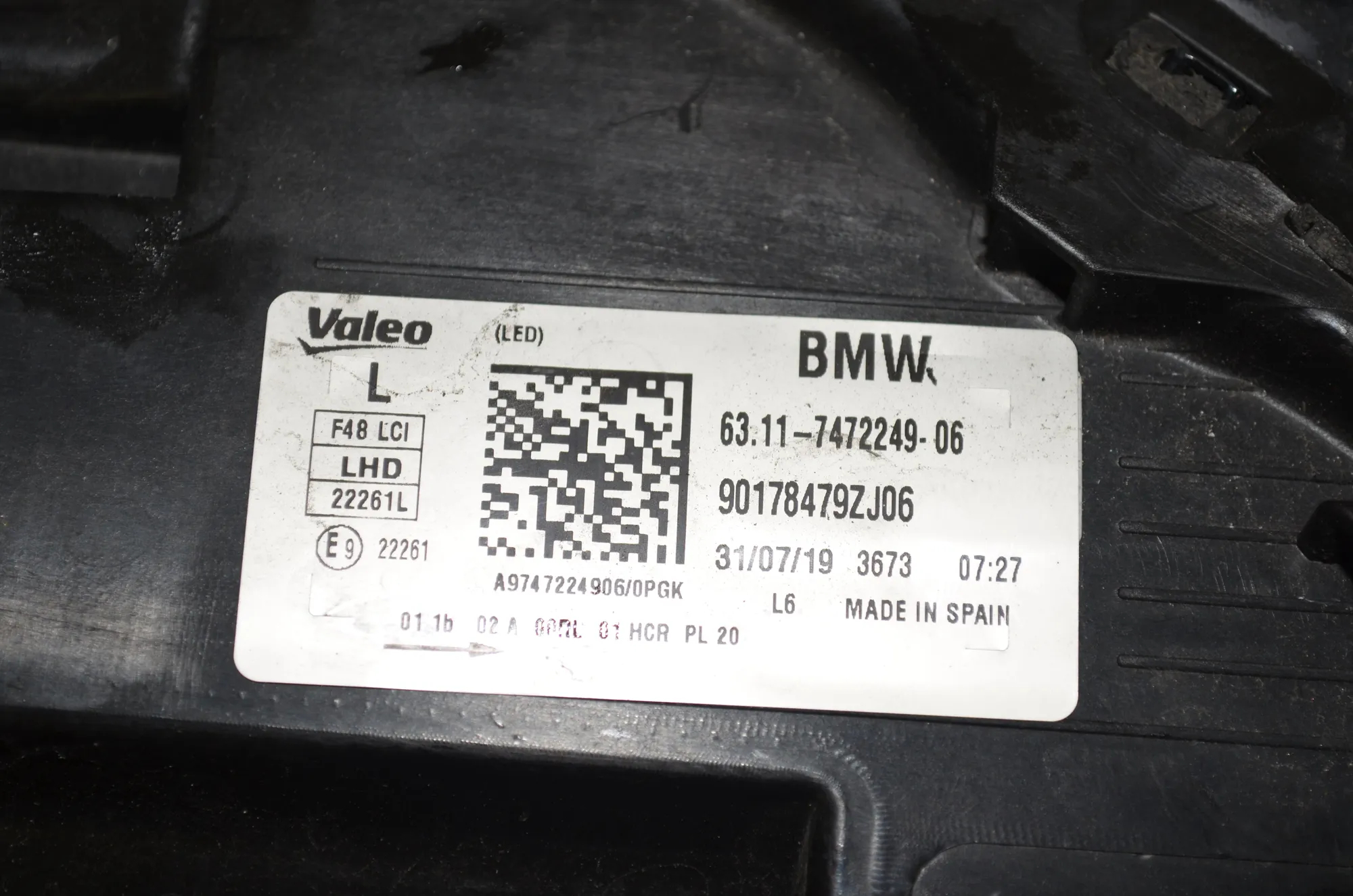 Front Left Headlight – OEM 7472249 · BMW X1 (F48) xDrive 20 i 2019 – 7