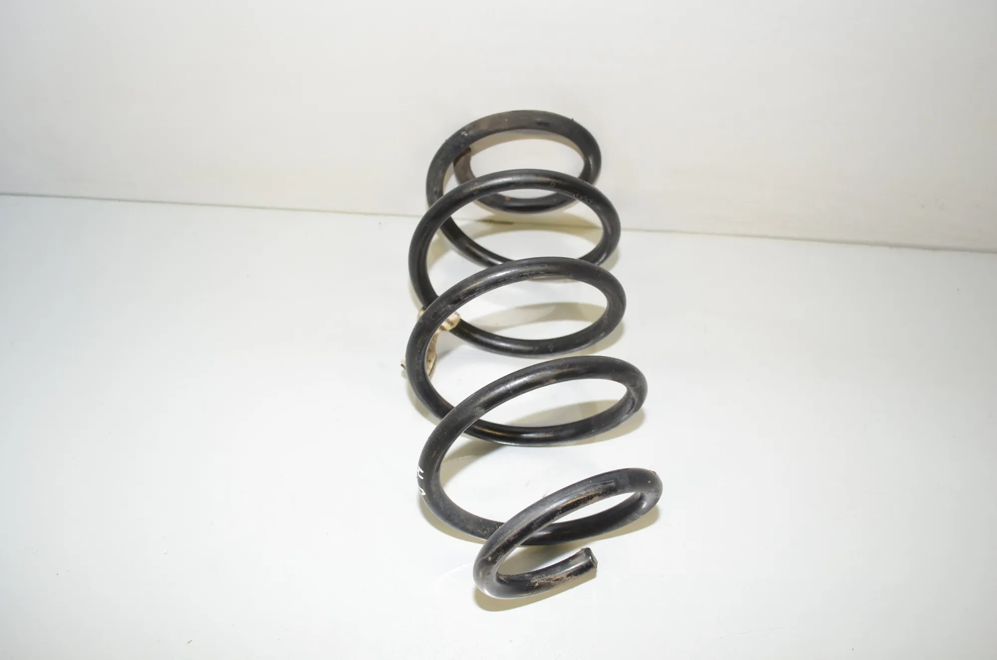 Front Left Coil Spring – OEM 31336787137 · BMW X3 (F25) xDrive 35 i 2011 – 2
