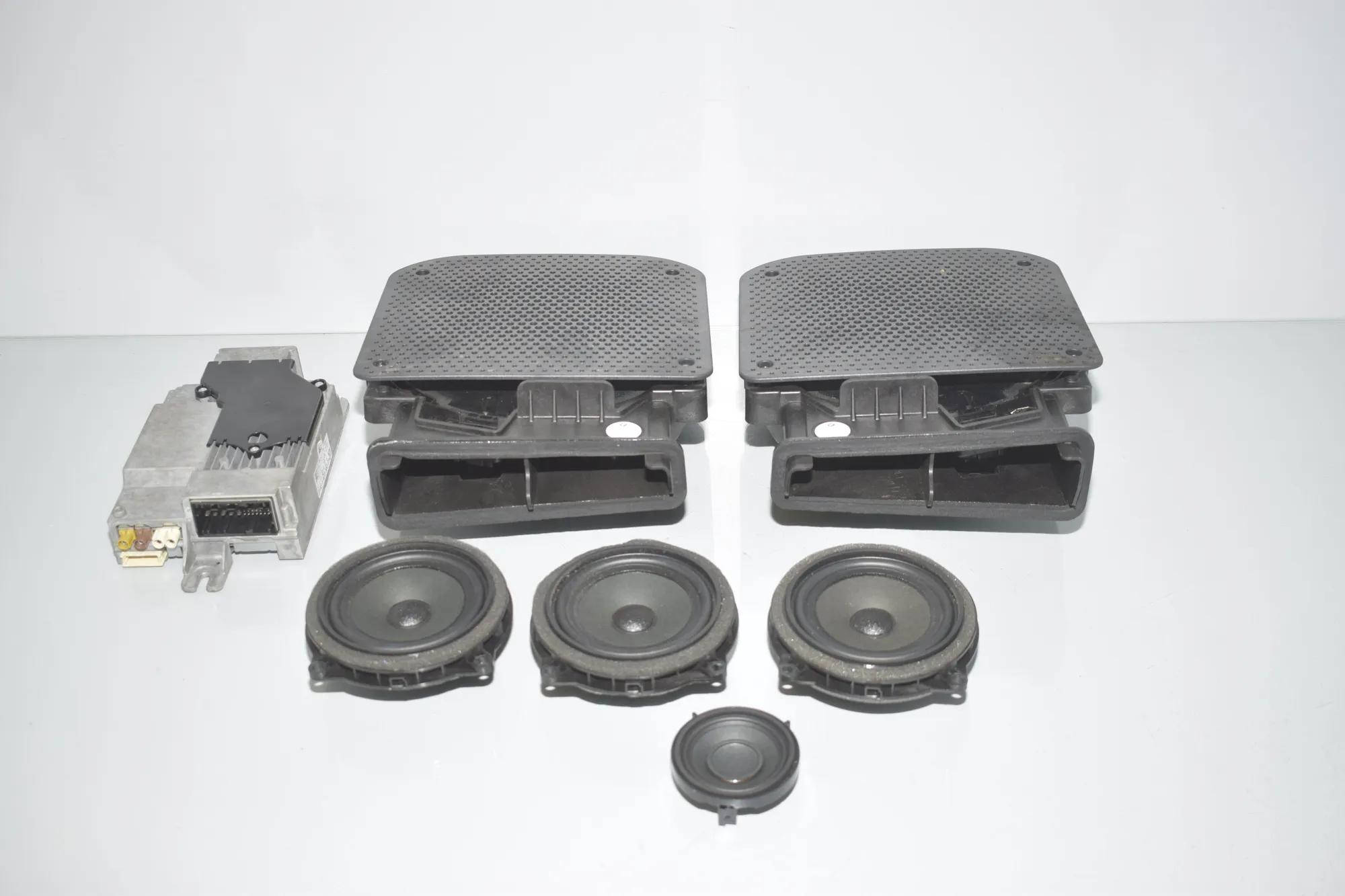 Sound Audio System Set – OEM 5A2D553 · BMW 1 (F40) (2019 - -) (F40)118d 2020