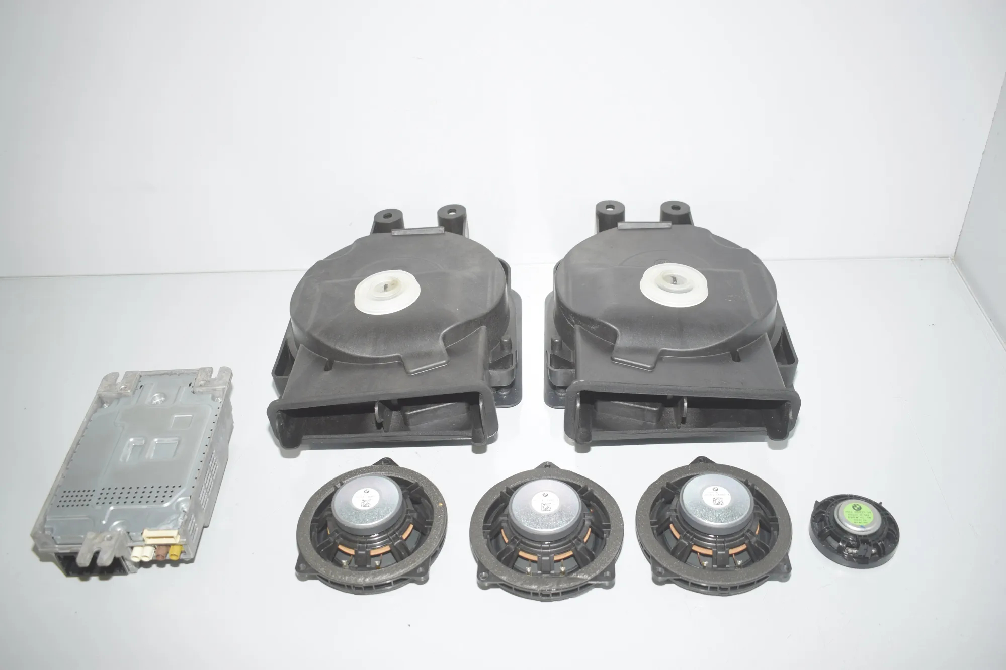 Sound Audio System Set – OEM 5A2D553 · BMW 1 (F40) (2019 - -) (F40)118d 2020 – 3