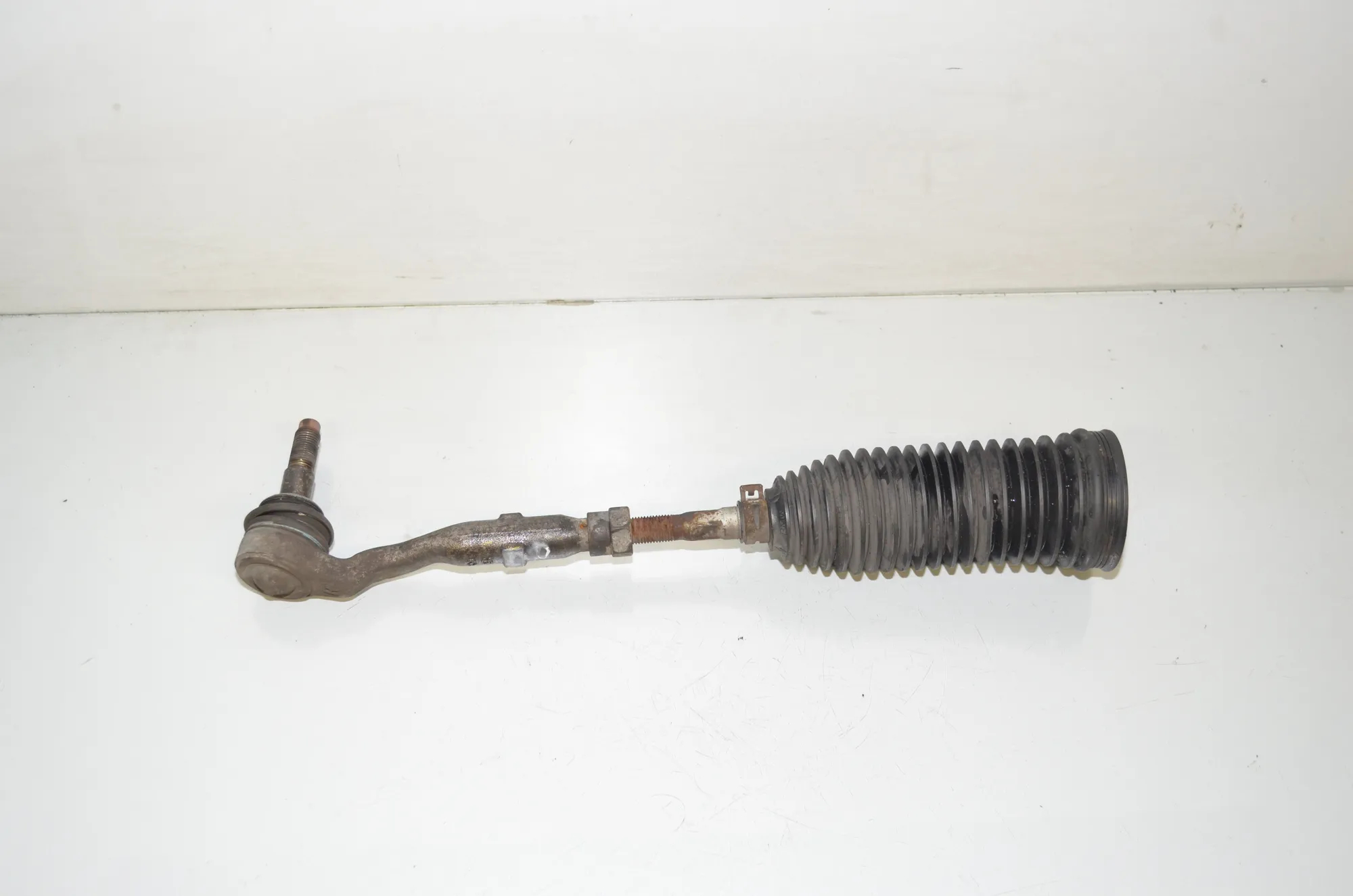 Right Side Steering Tie Rod – OEM 6784719 · BMW 5 Touring (F11) 535 d xDrive 2011