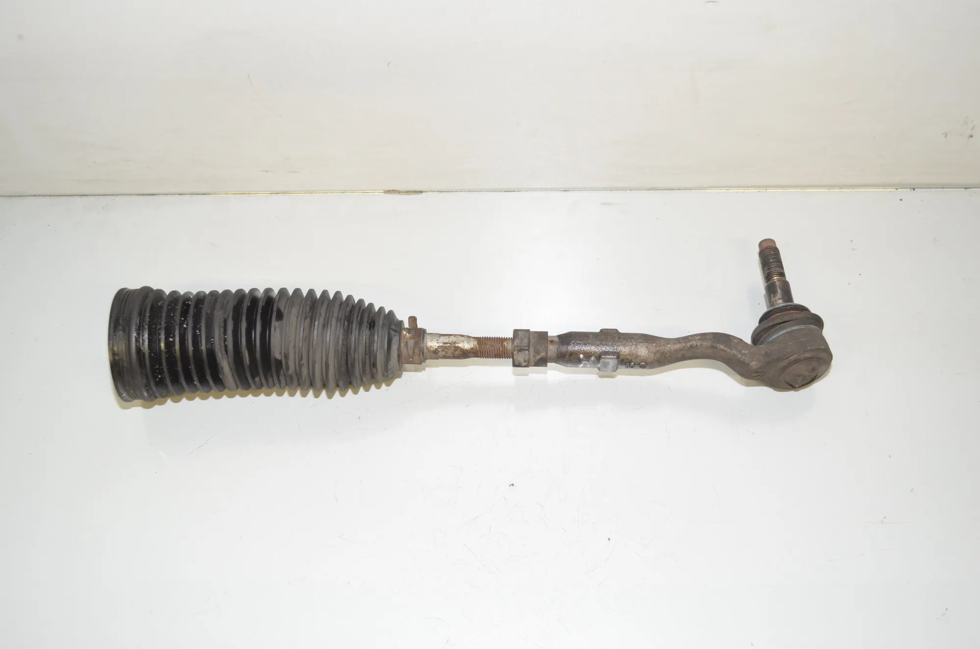 Right Side Steering Tie Rod – OEM 6784719 · BMW 5 Touring (F11) 535 d xDrive 2011 – 4