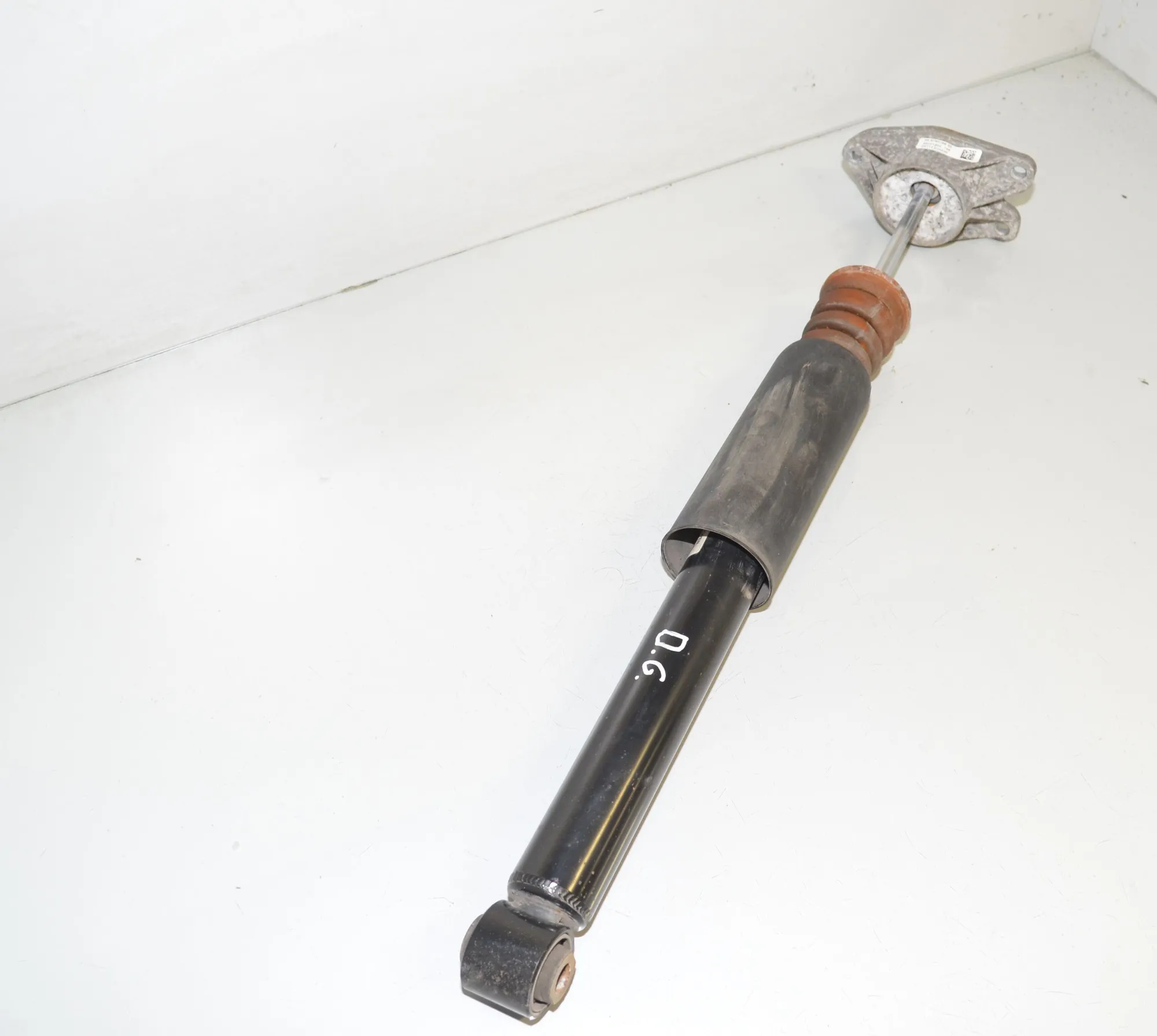 Rear Right Shock Absorber – OEM 6791706 · BMW 2 Gran Tourer (F46) 220 d xDrive 2020 – 3
