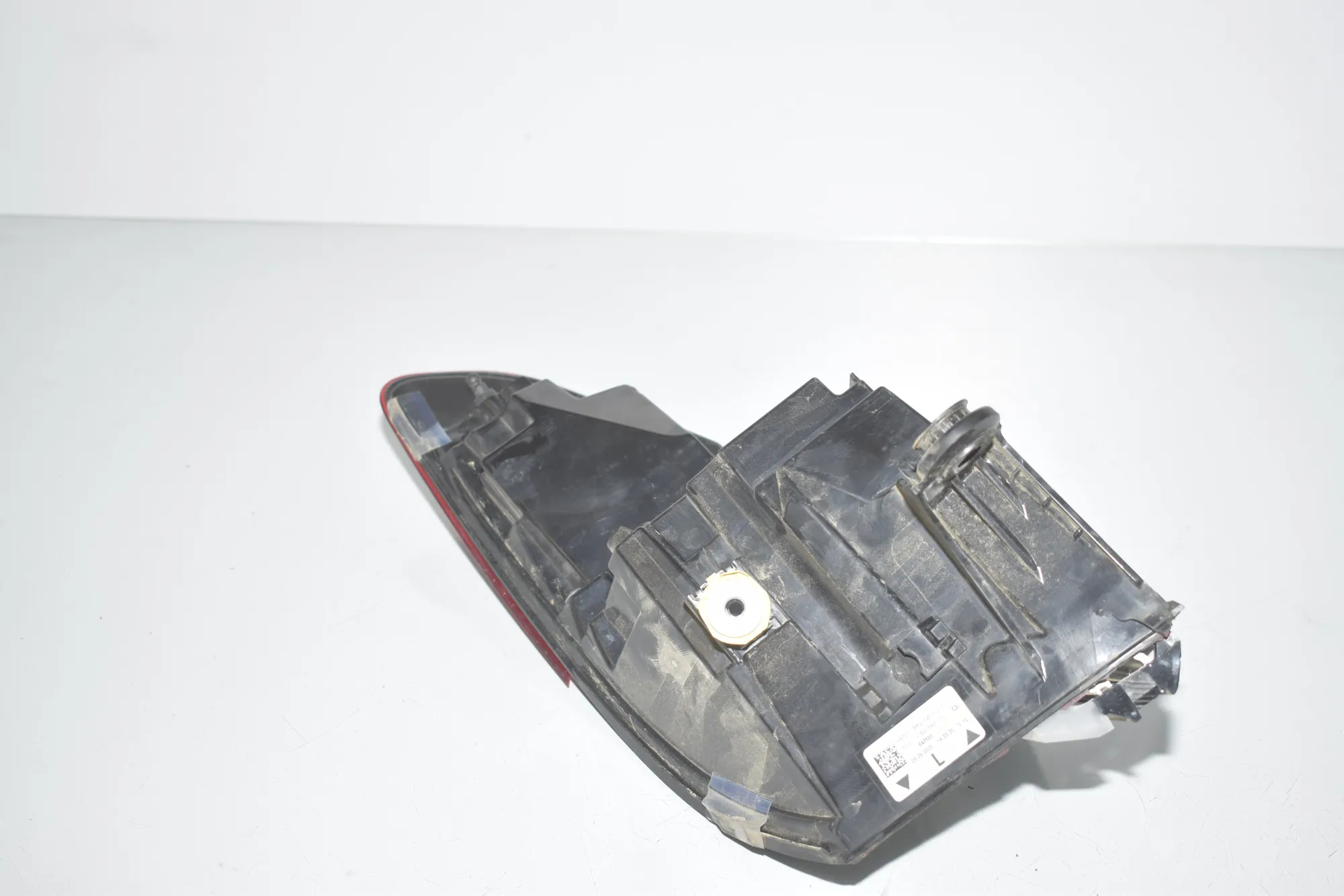 Rear Left Tail Light – OEM 7450643 · BMW 1 (F40) (2019 - -) (F40)118d 2020 – 5