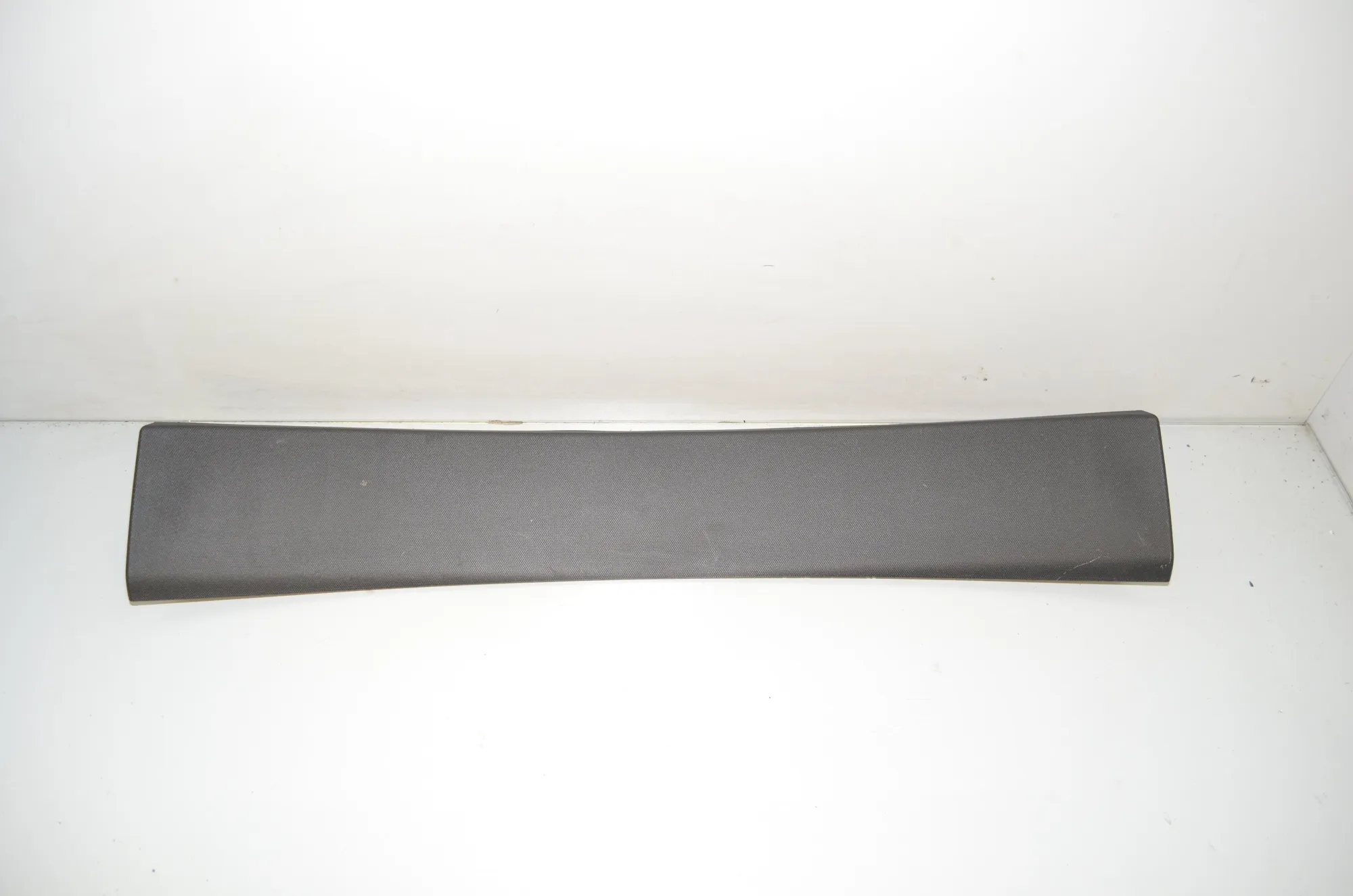 Tailgate Bootlid Trim – OEM 7456056 · BMW 1 (F40) (2019 - -) (F40)118d 2020