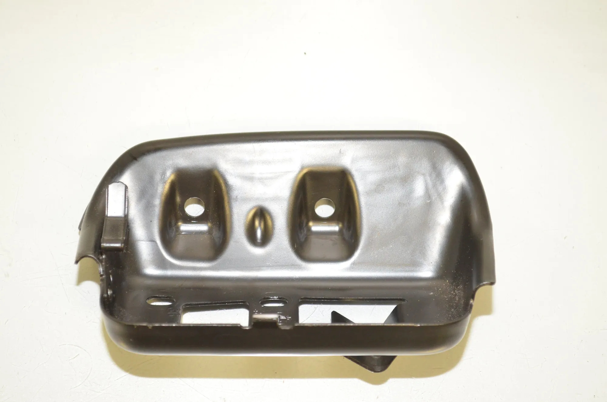 Bracket – OEM 7488497 · BMW 1 (F40) (2019 - -) (F40)118d 2020 – 2