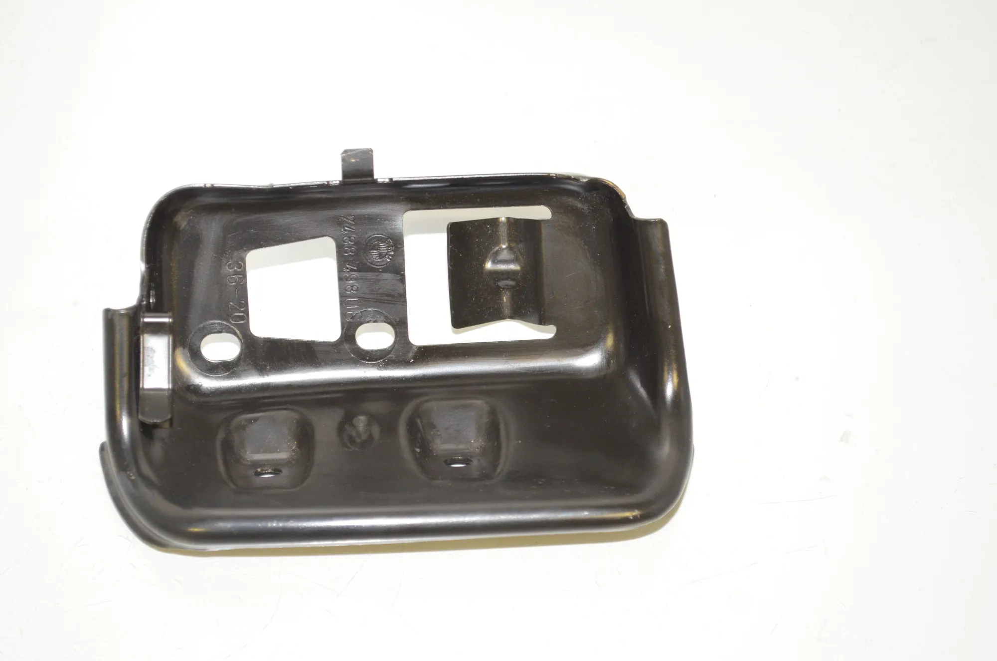 Bracket – OEM 7488498 · BMW 1 (F40) (2019 - -) (F40)118d 2020