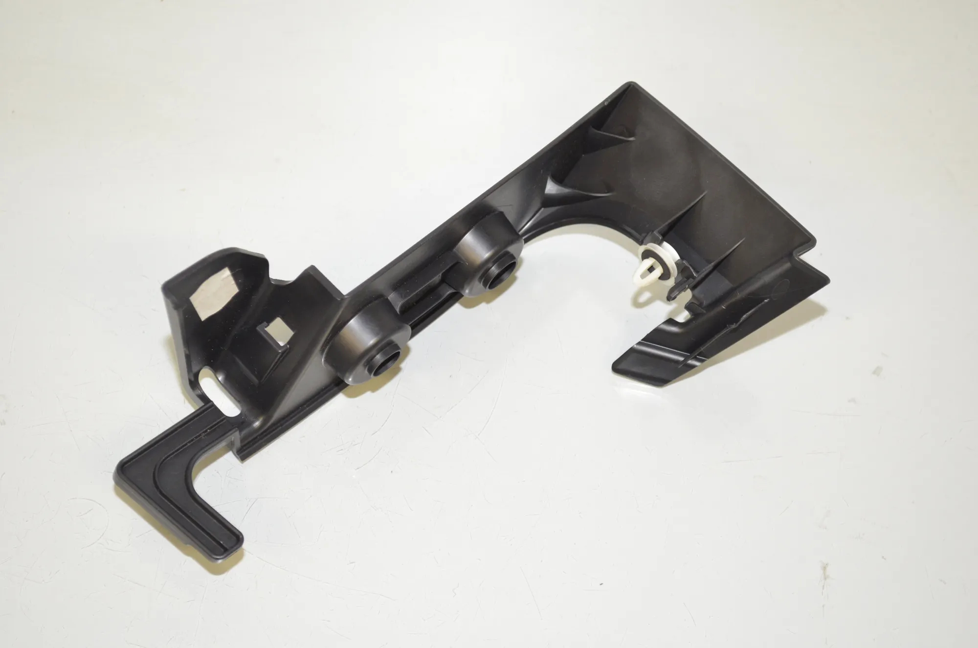 Other Boot Trunk Parts – OEM 7492475 · BMW 1 (F40) (2019 - -) (F40)118d 2020 – 3